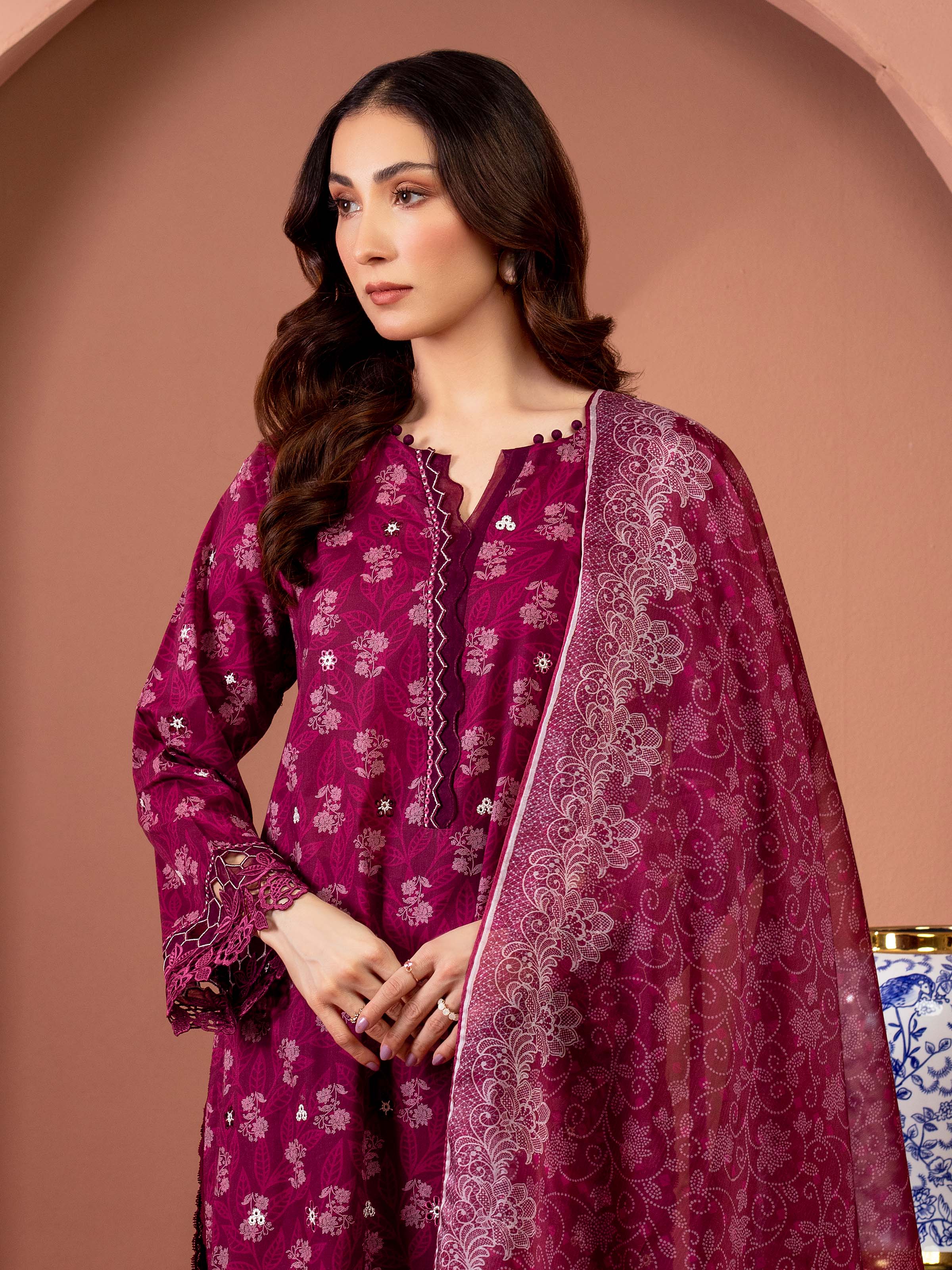 Embroidered Lawn Suit - EWU5V1-31427-3P - Image 3