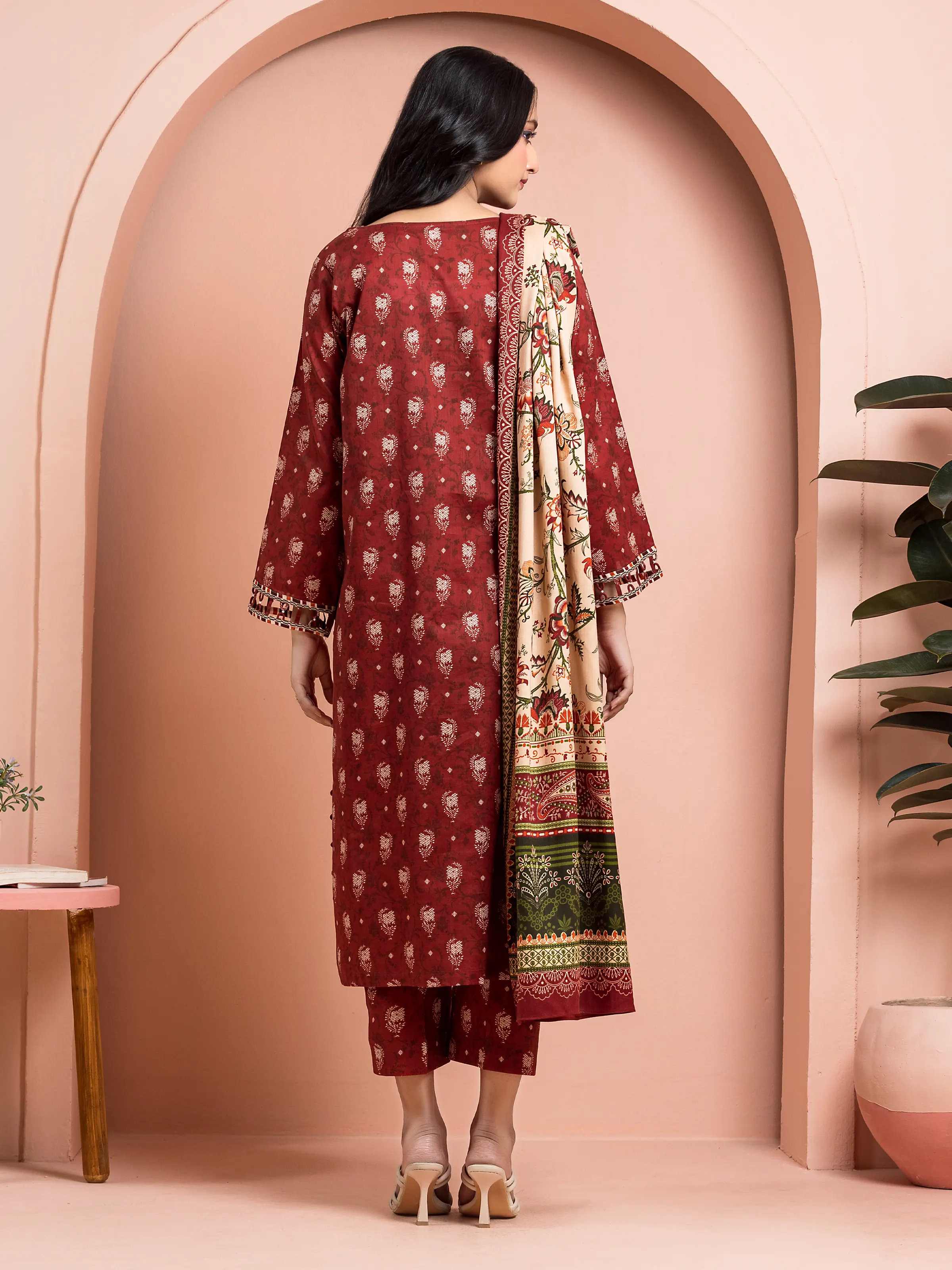Printed Khaddar Suit - EWU24M3-074 - Image 2