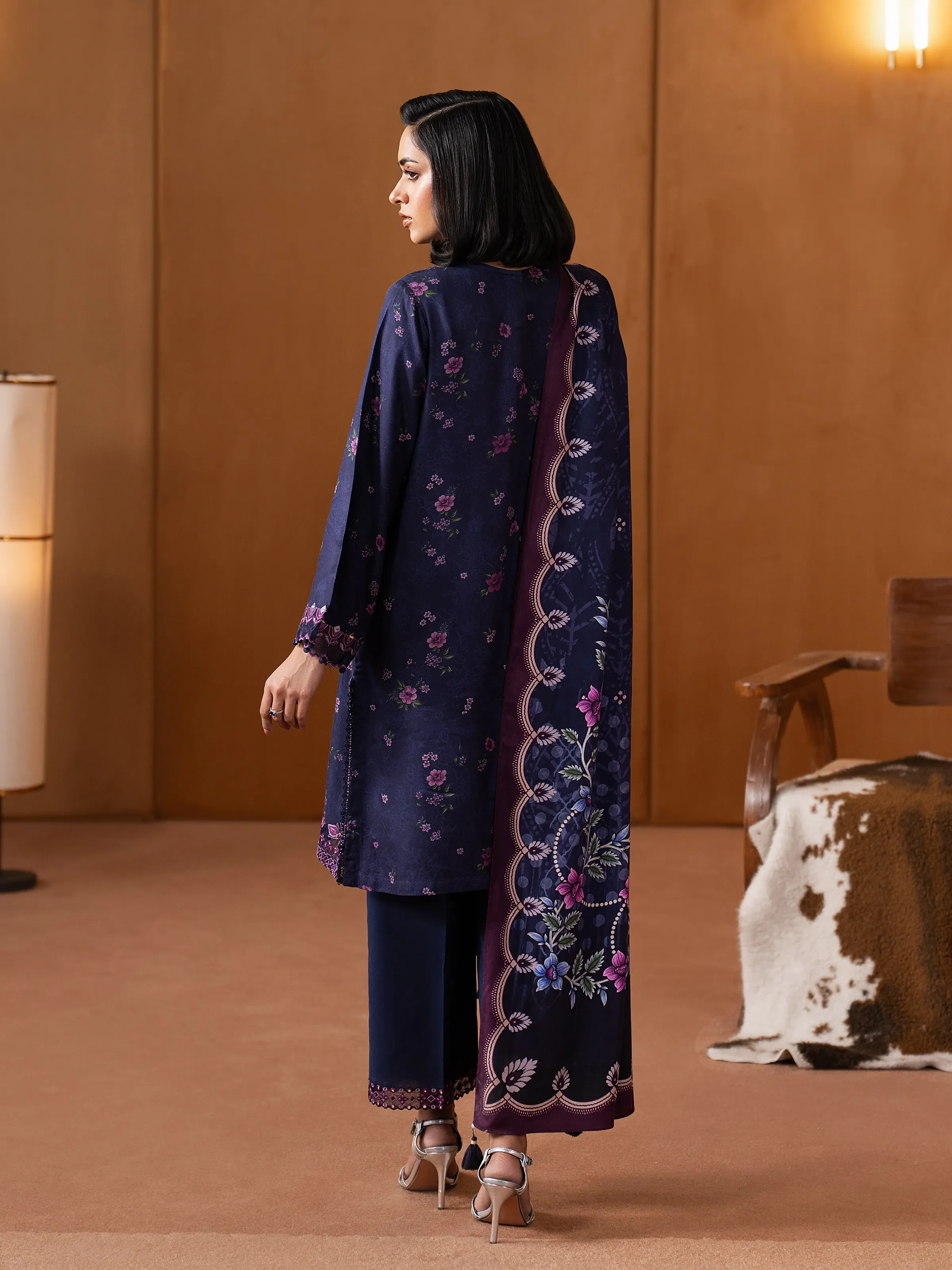 Embroidered Twill Viscose Suit - EWU5V20-32081-3P - Image 6