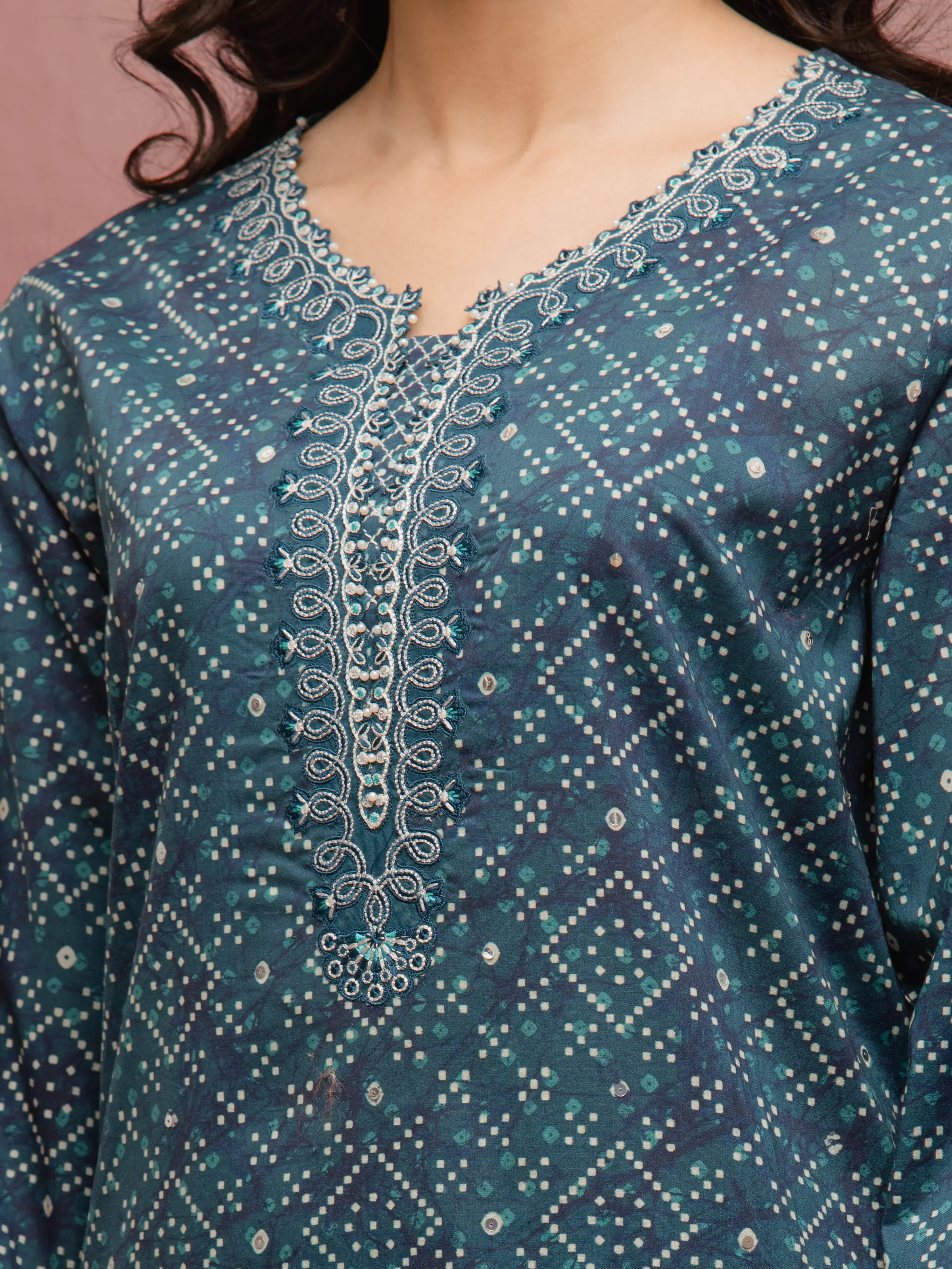 Embroidered Cambric Suit - EWU5V2-31047-3P - Image 4