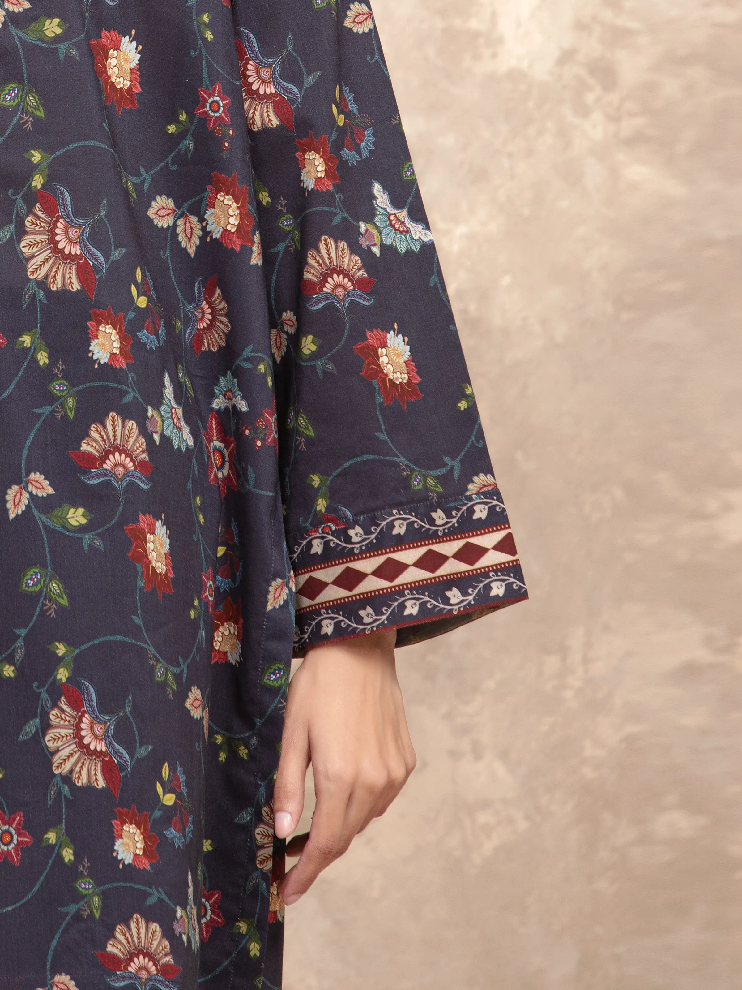 Printed Khaddar Suit - EWU5A3-36028-3P - Image 4