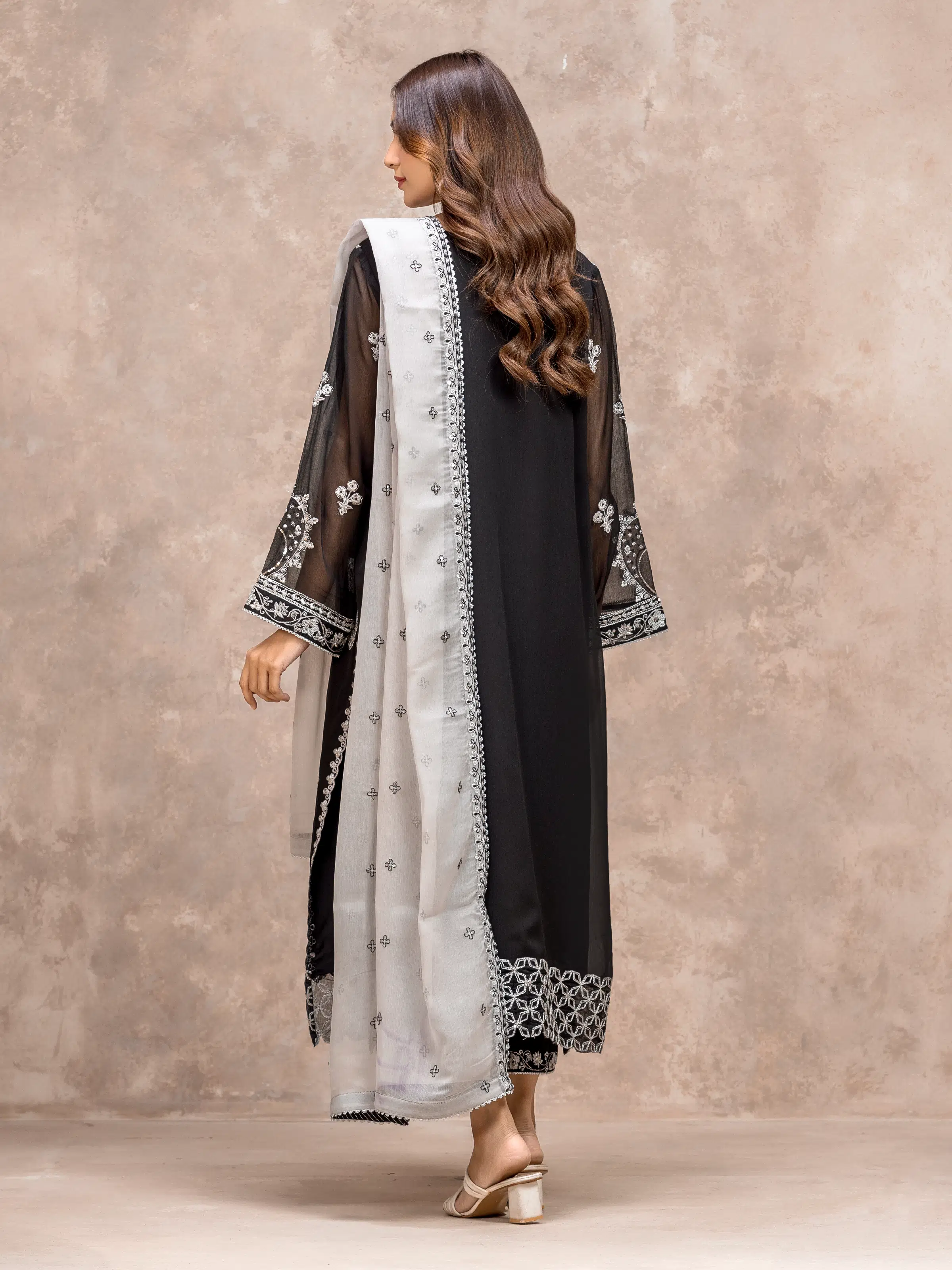 Embroidered Chiffon Suit - EWU5V5-31304-3P - Image 6