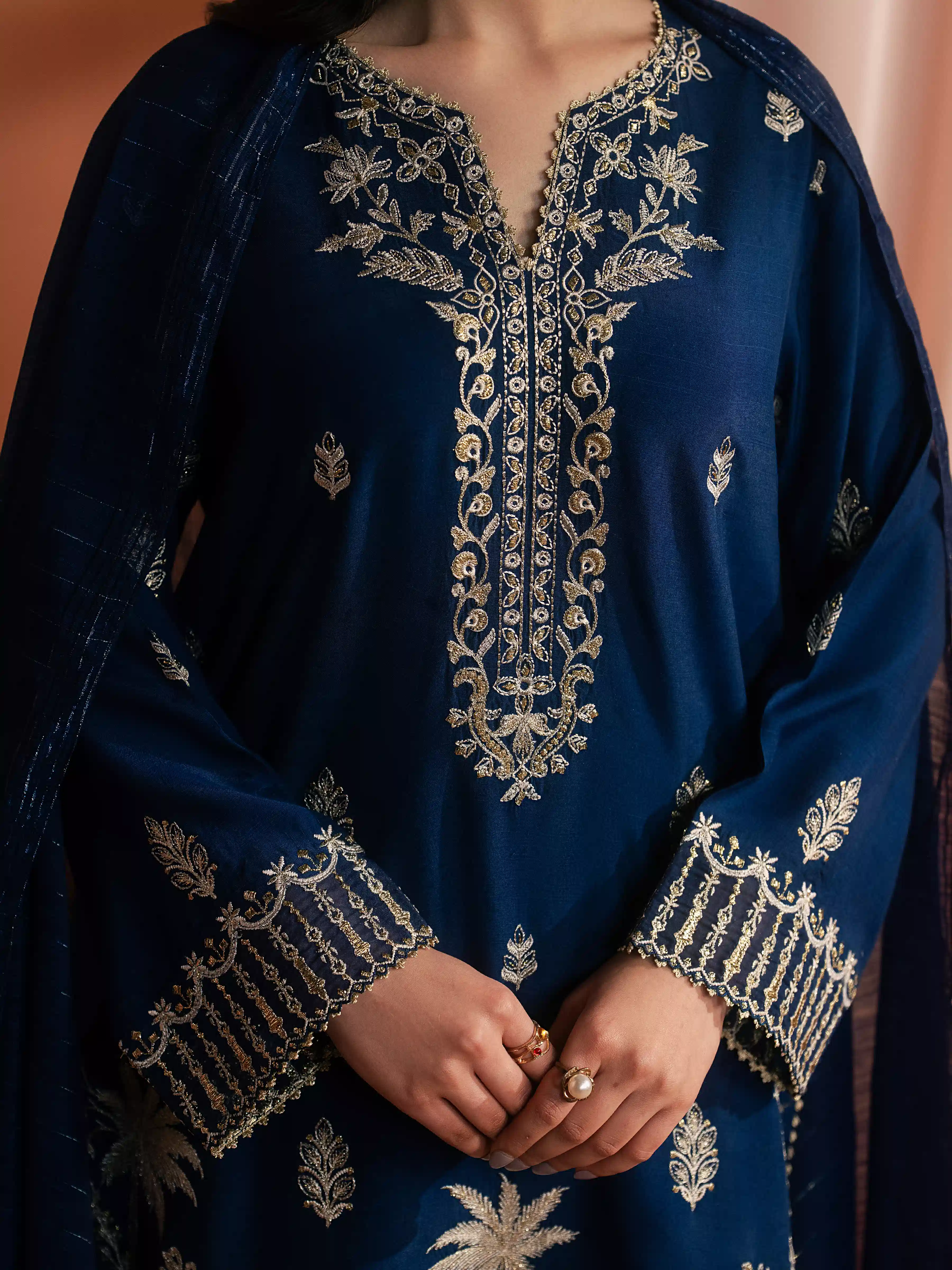 Embroidered Silk Suit - EWU6V16-32096-3P - Image 4