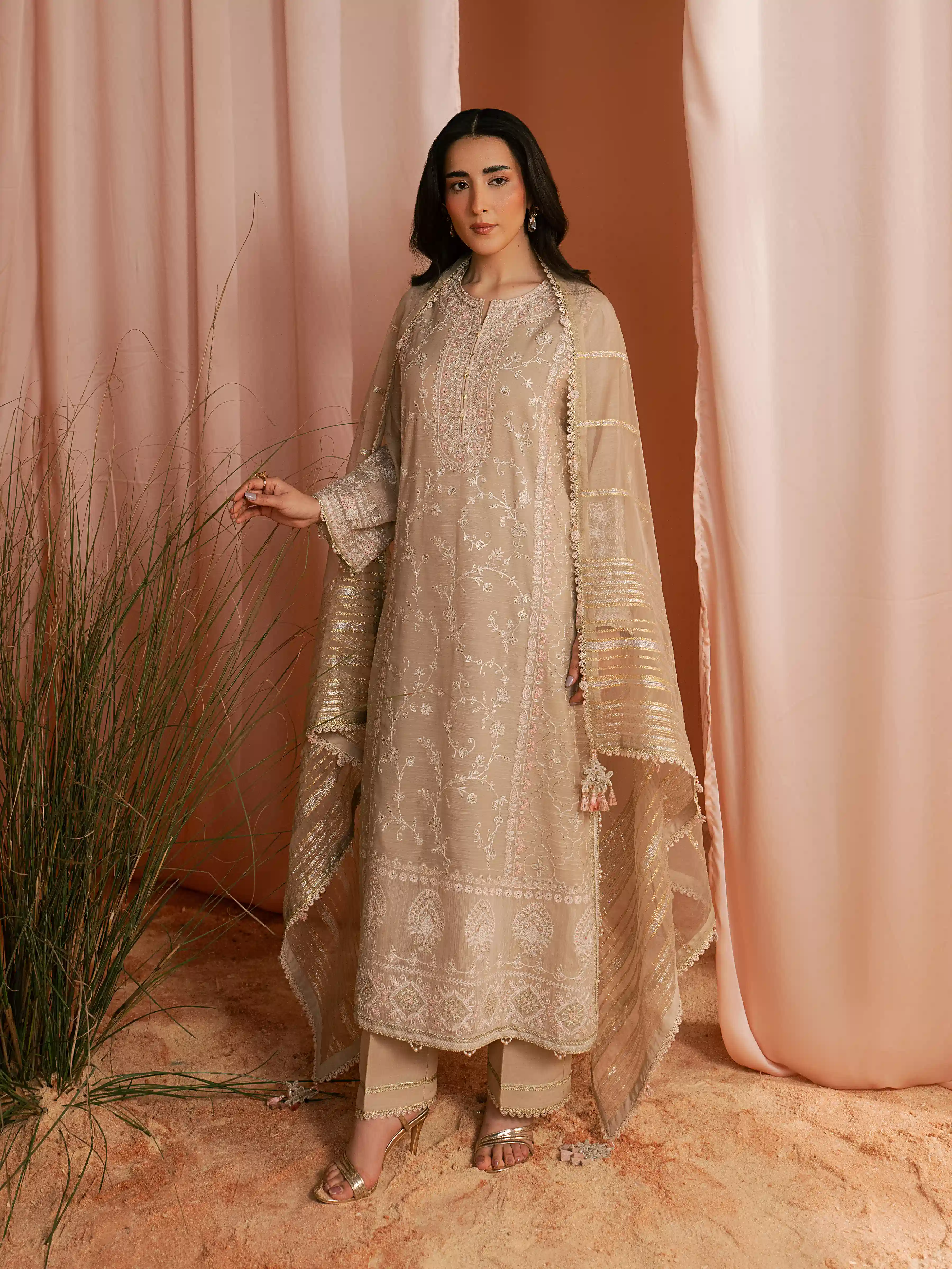 Embroidered Munar Suit - EWU6V21-32062-3P - Image 5