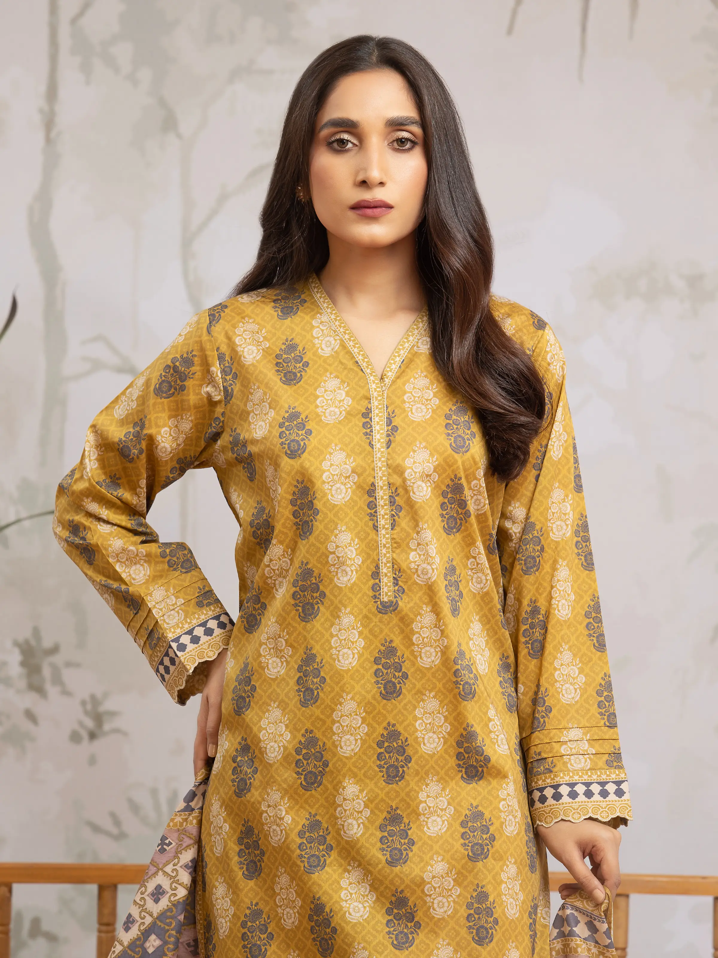 Printed Khaddar Suit - EWU24A3-29617-3P - Image 3