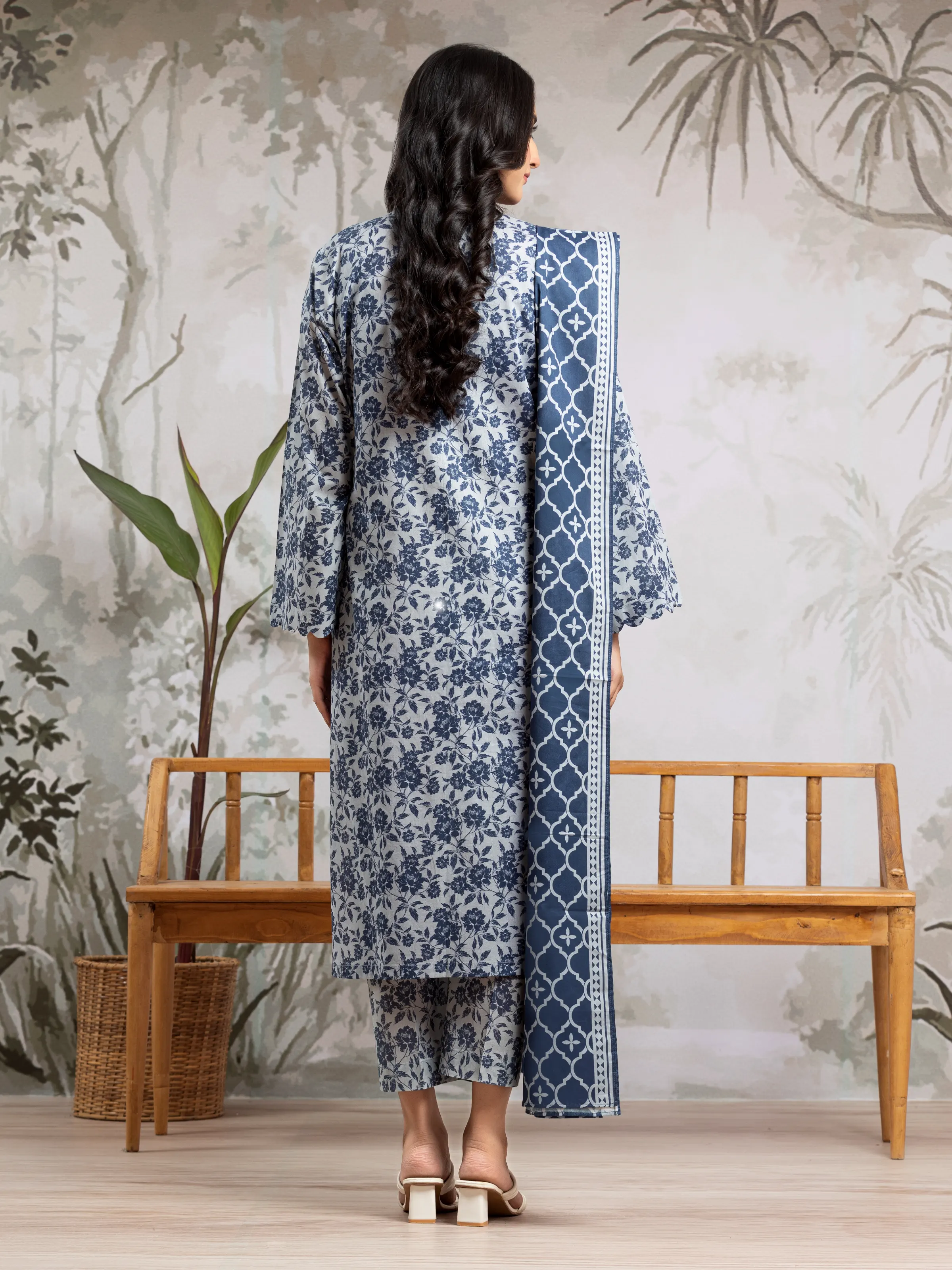 Printed Khaddar Suit - EWU24A3-29816-3P - Image 2