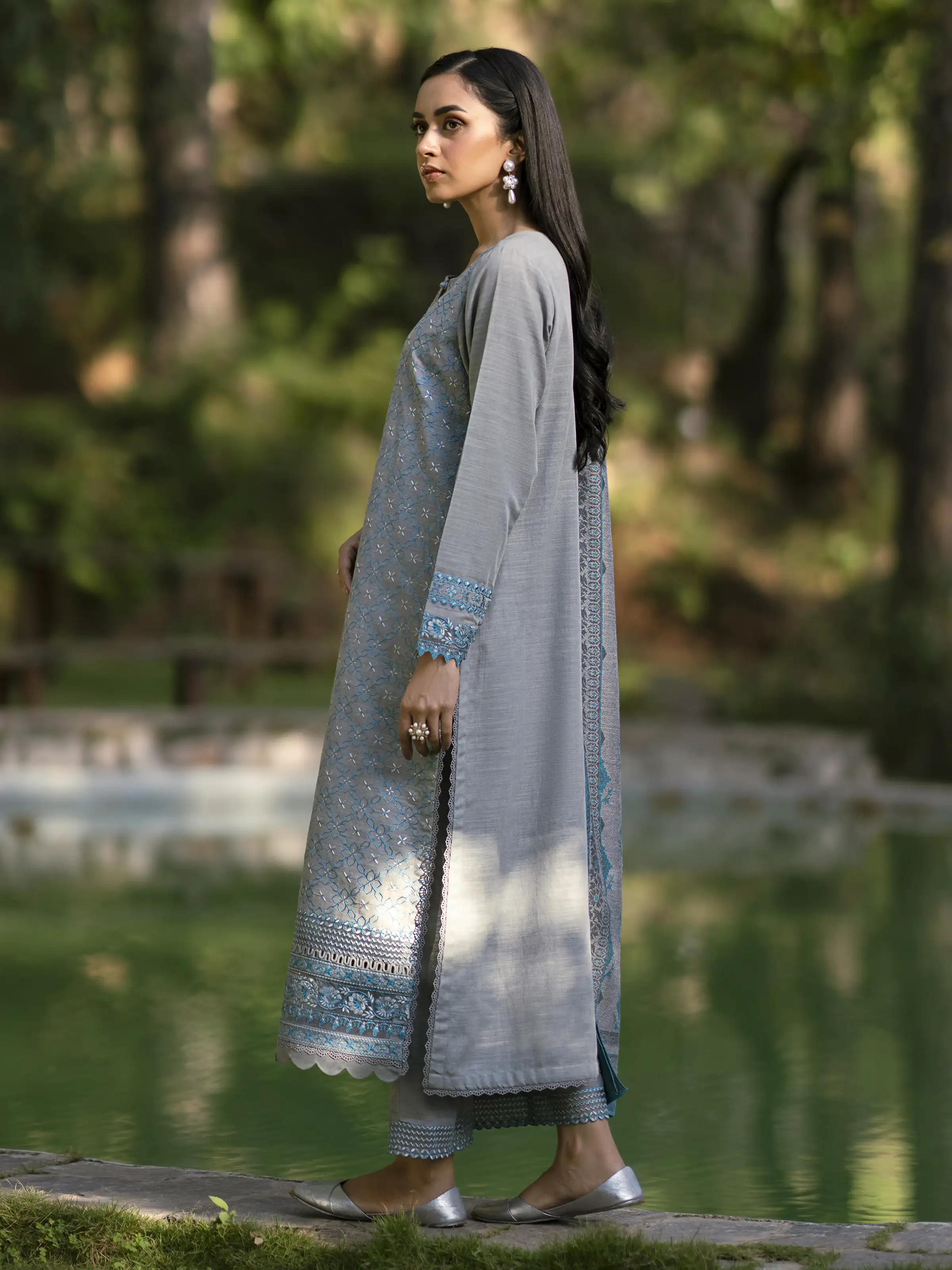 Embroidered Marina Twill Suit - EWU24V14-30215-3P - Image 4