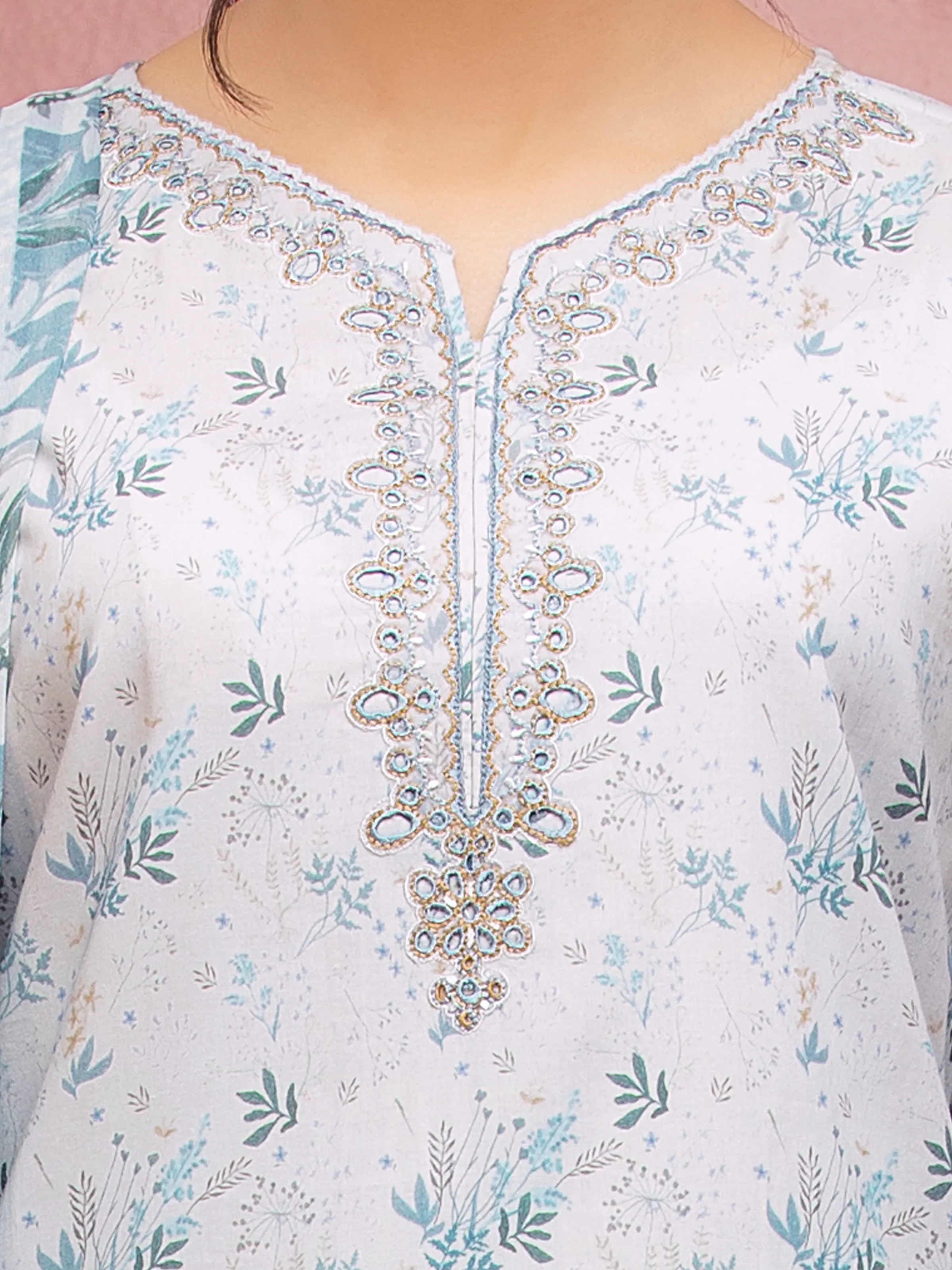Embroidered Lawn Suit - EWU5V1-31082-3P - Image 2