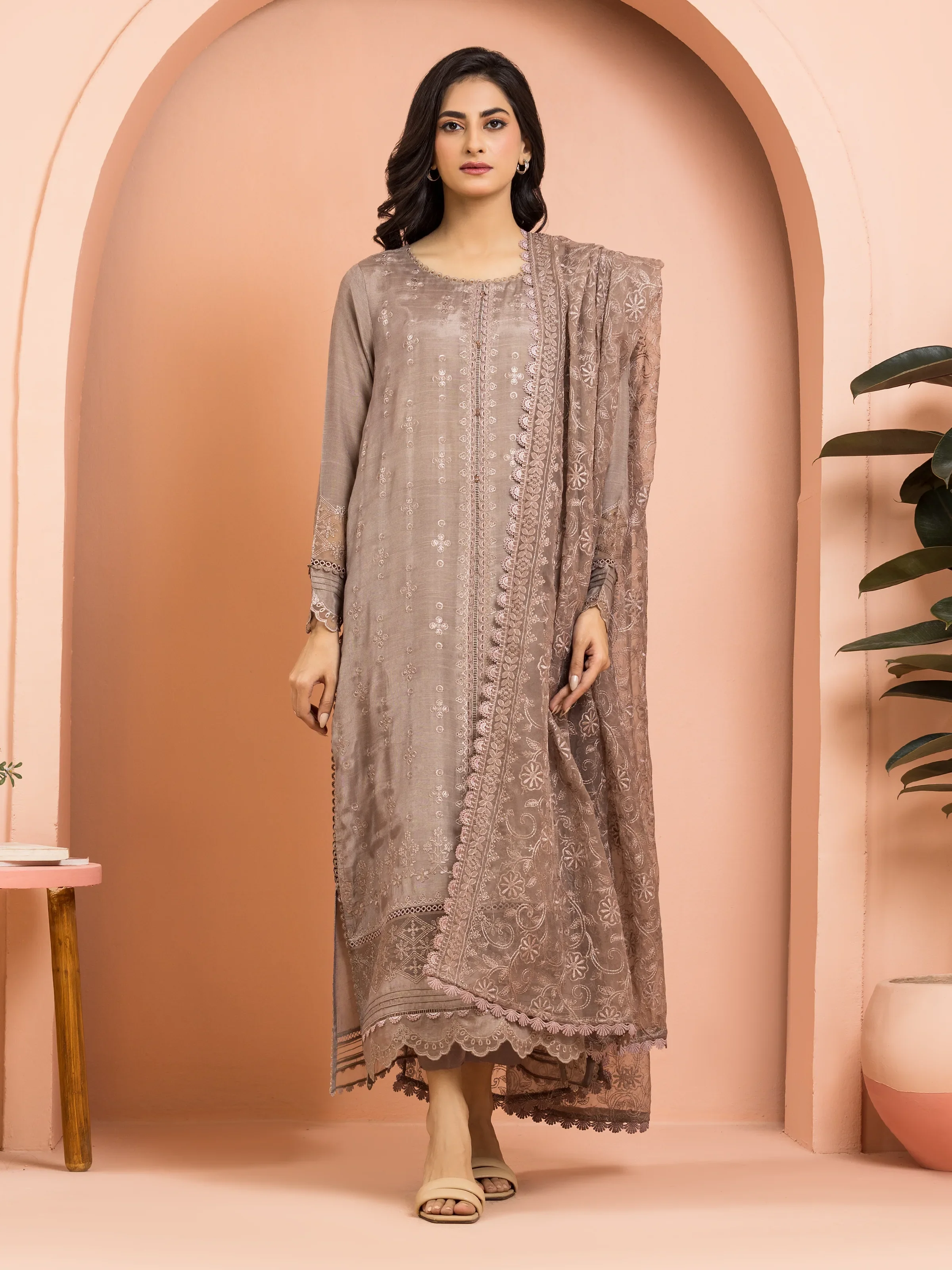 Embroidered Raw Silk Suit - EWU24V16-30016-3P