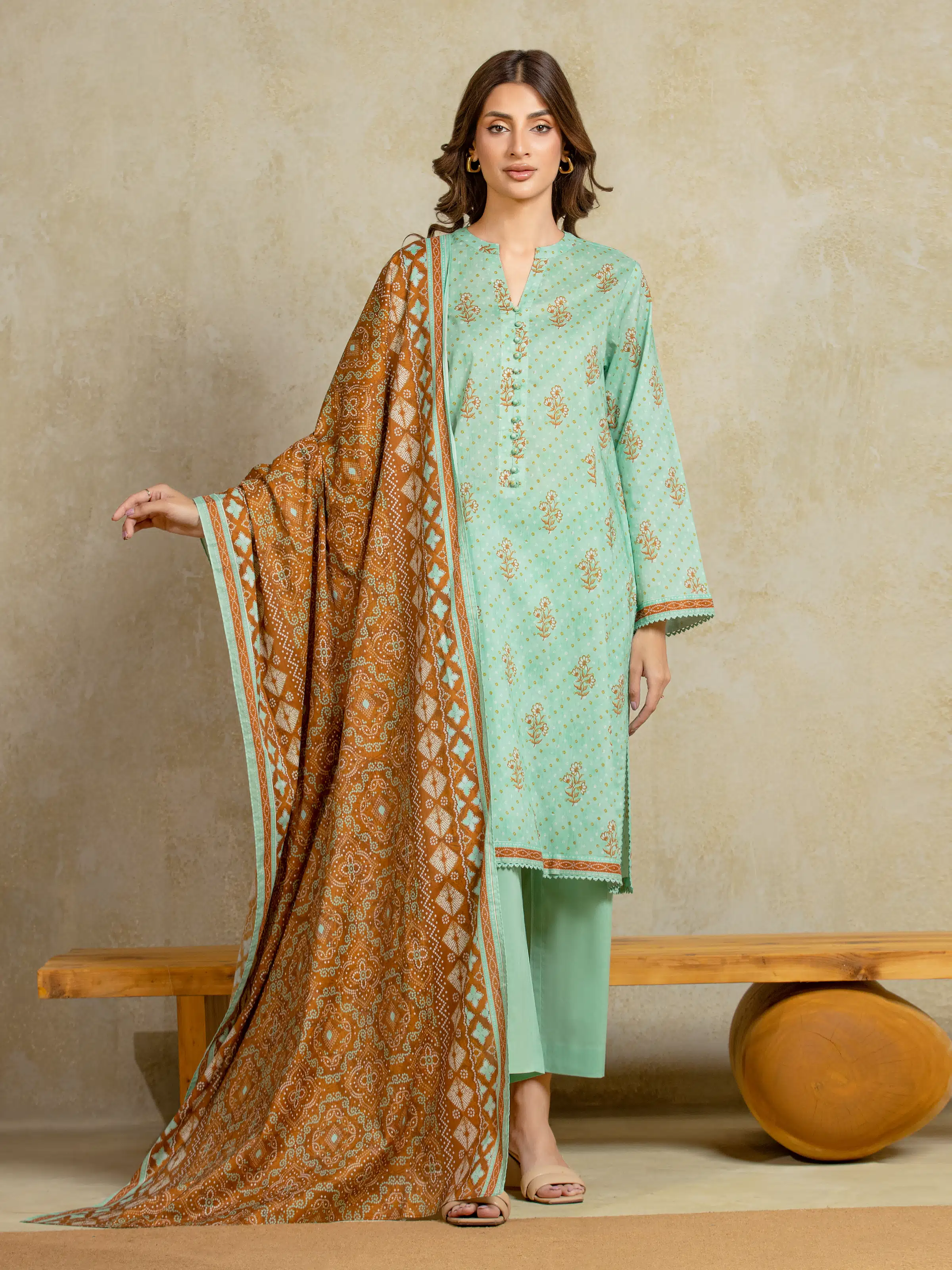 Printed Khaddar Suit - EWU5A3-35975-3P