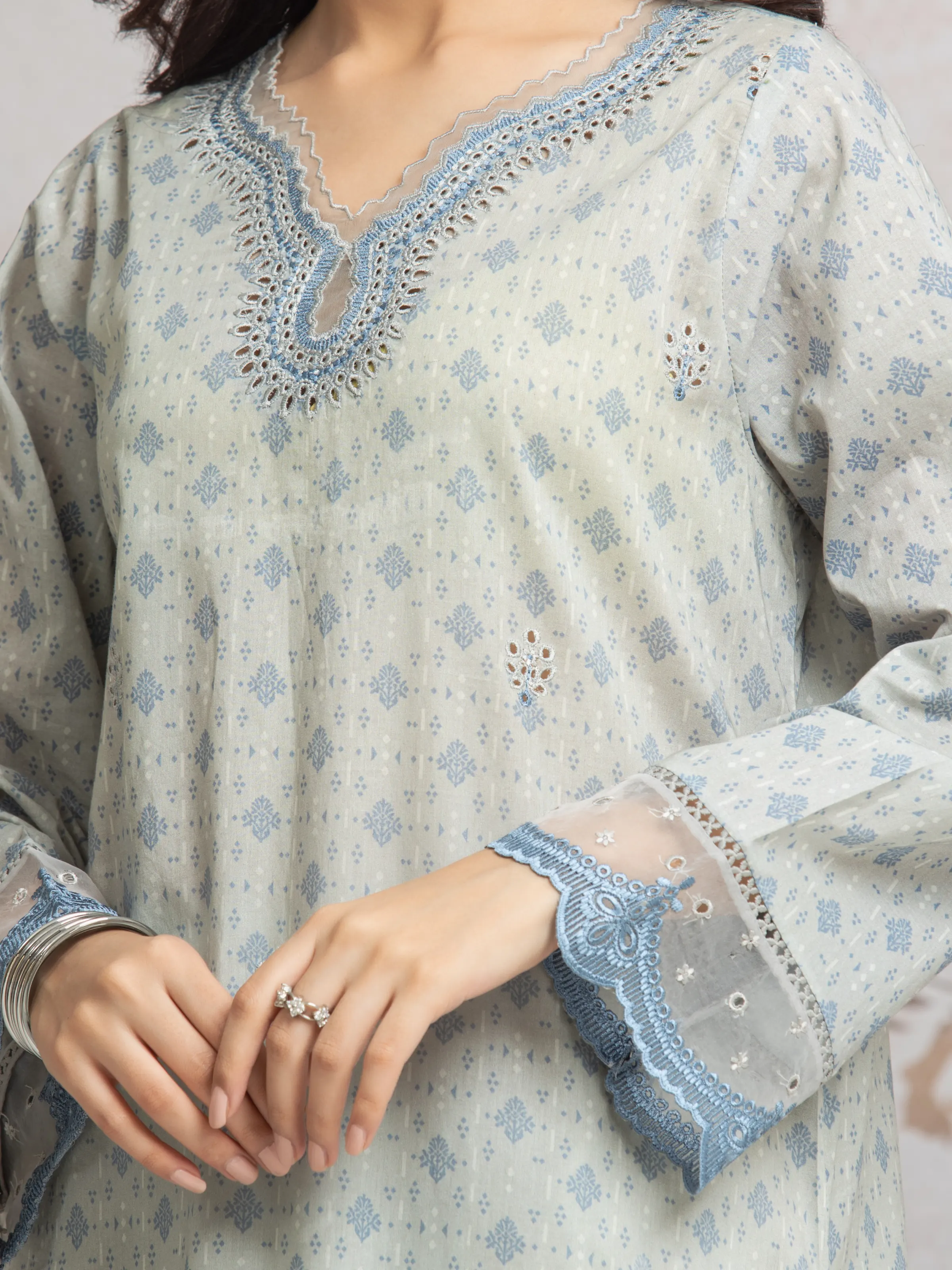 Embroidered Cambric Suit - EWU24V2-30025-3P - Image 2