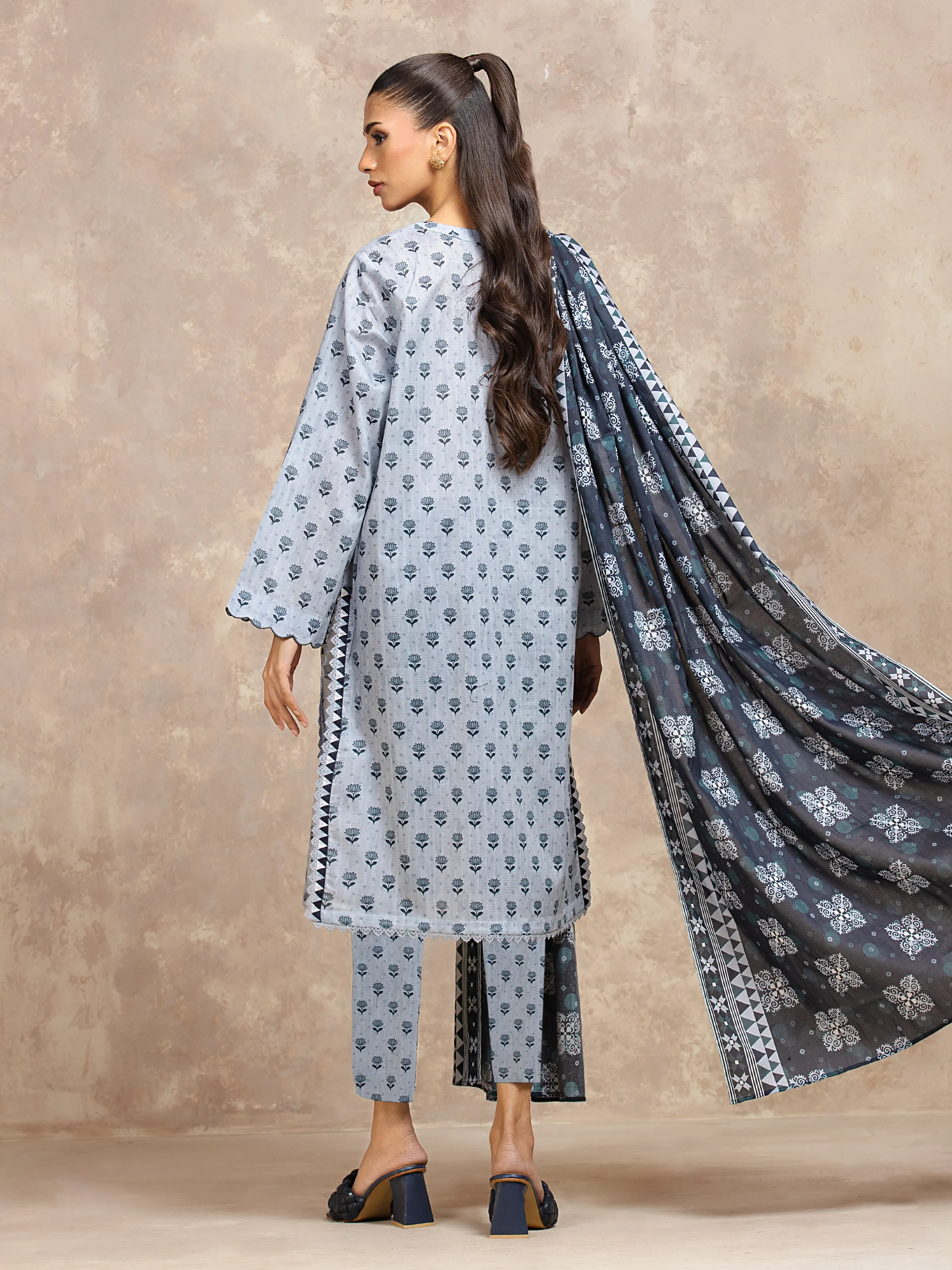 Printed Khaddar Suit - EWU5A3-36137-3P - Image 5