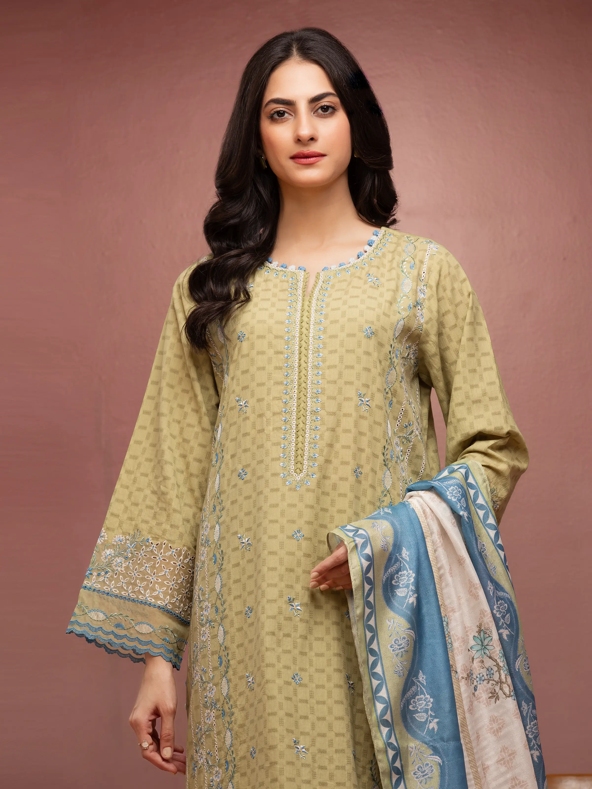 Embroidered Lawn Suit - EWU5V1-31230-3P - Image 3