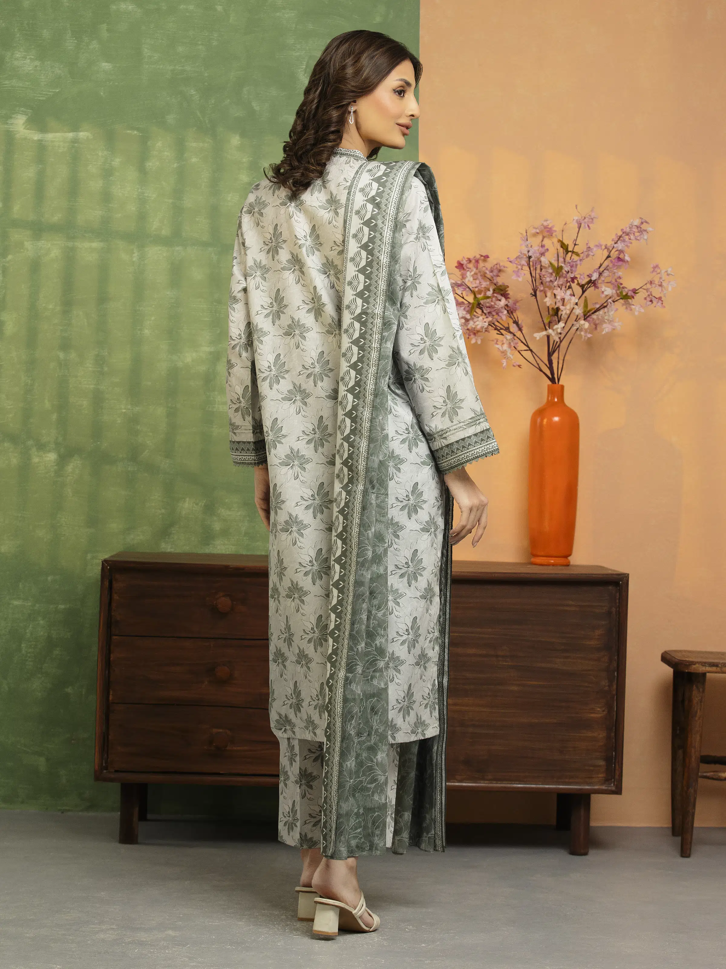 Printed Lawn Suit - EWU5A1-35246-3P - Image 2