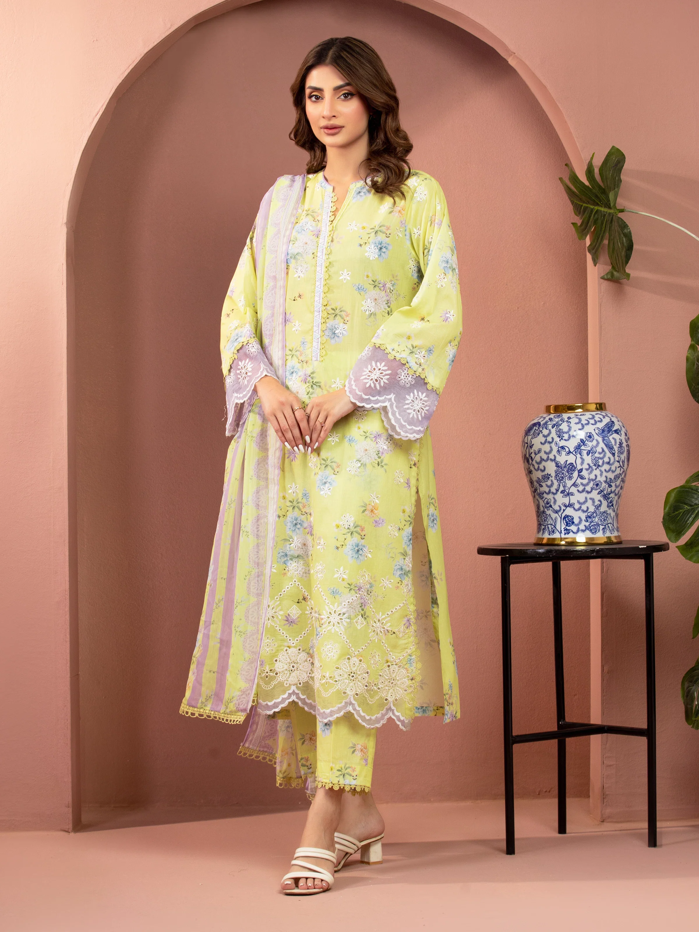 Embroidered Lawn Suit - EWU5V1-31490-3P - Image 2