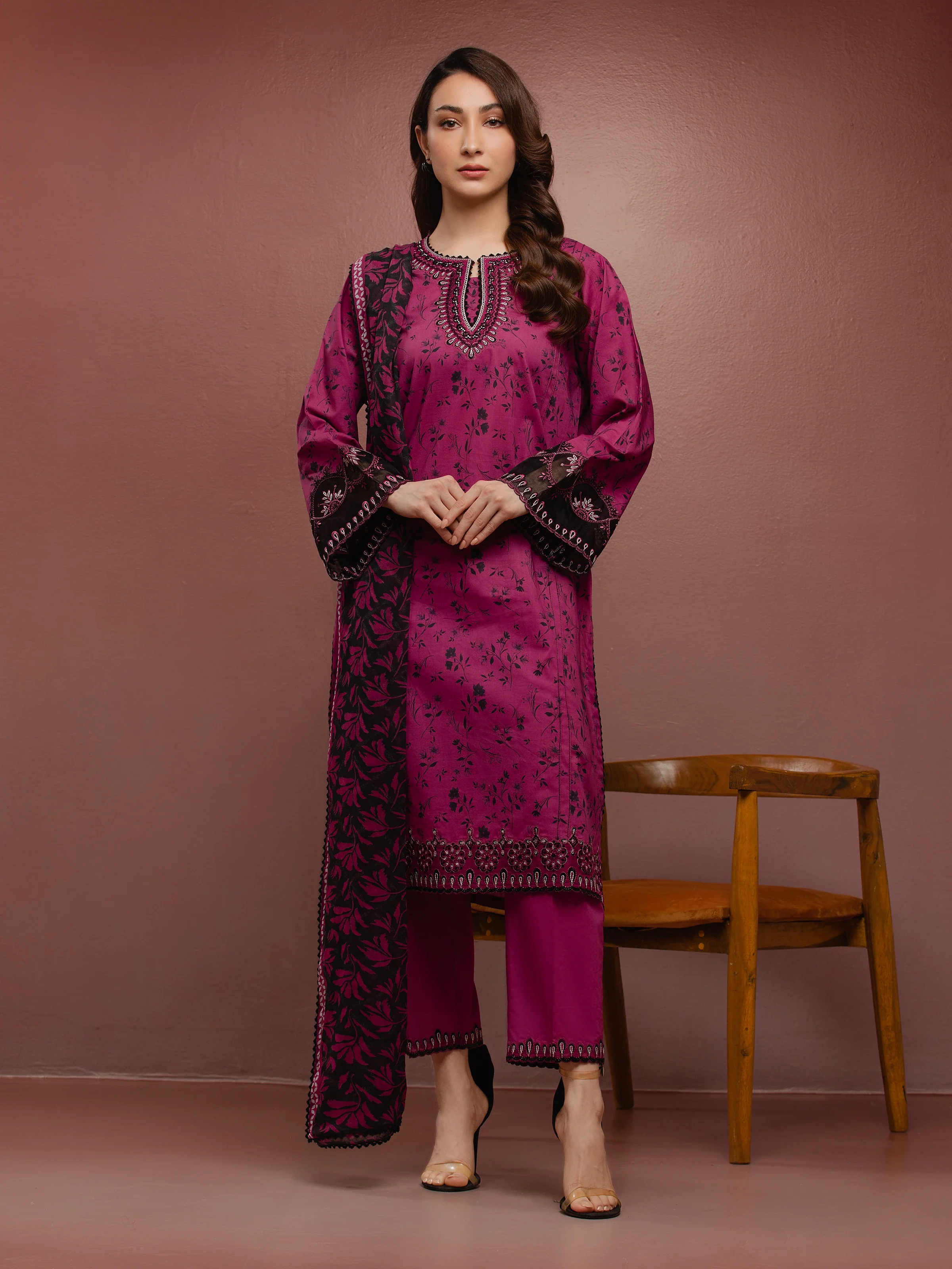 Embroidered Cambric Suit - EWU5V2-31051-3P