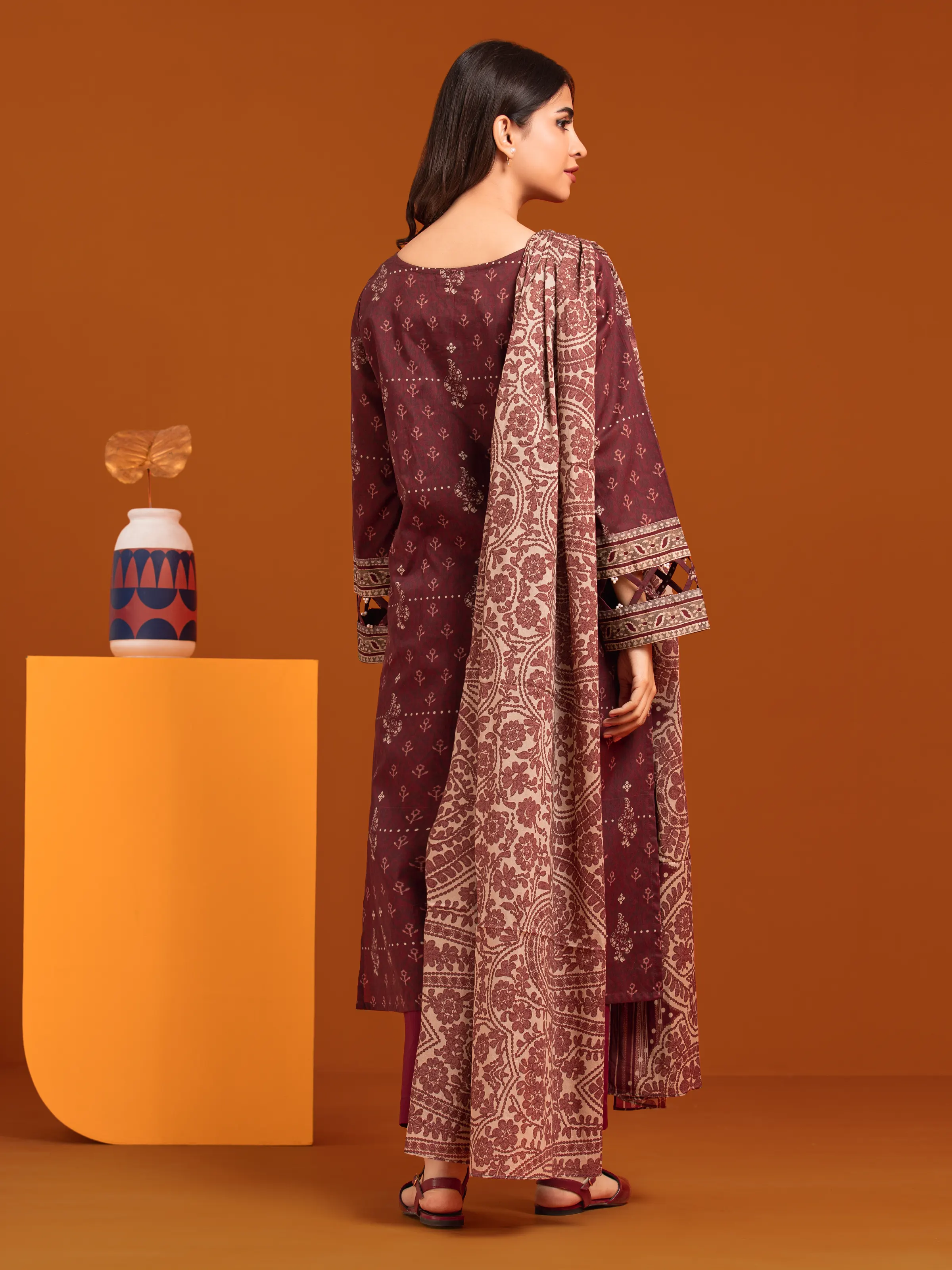 Printed Khaddar Suit - EWU23A3-27193-3P - Image 2
