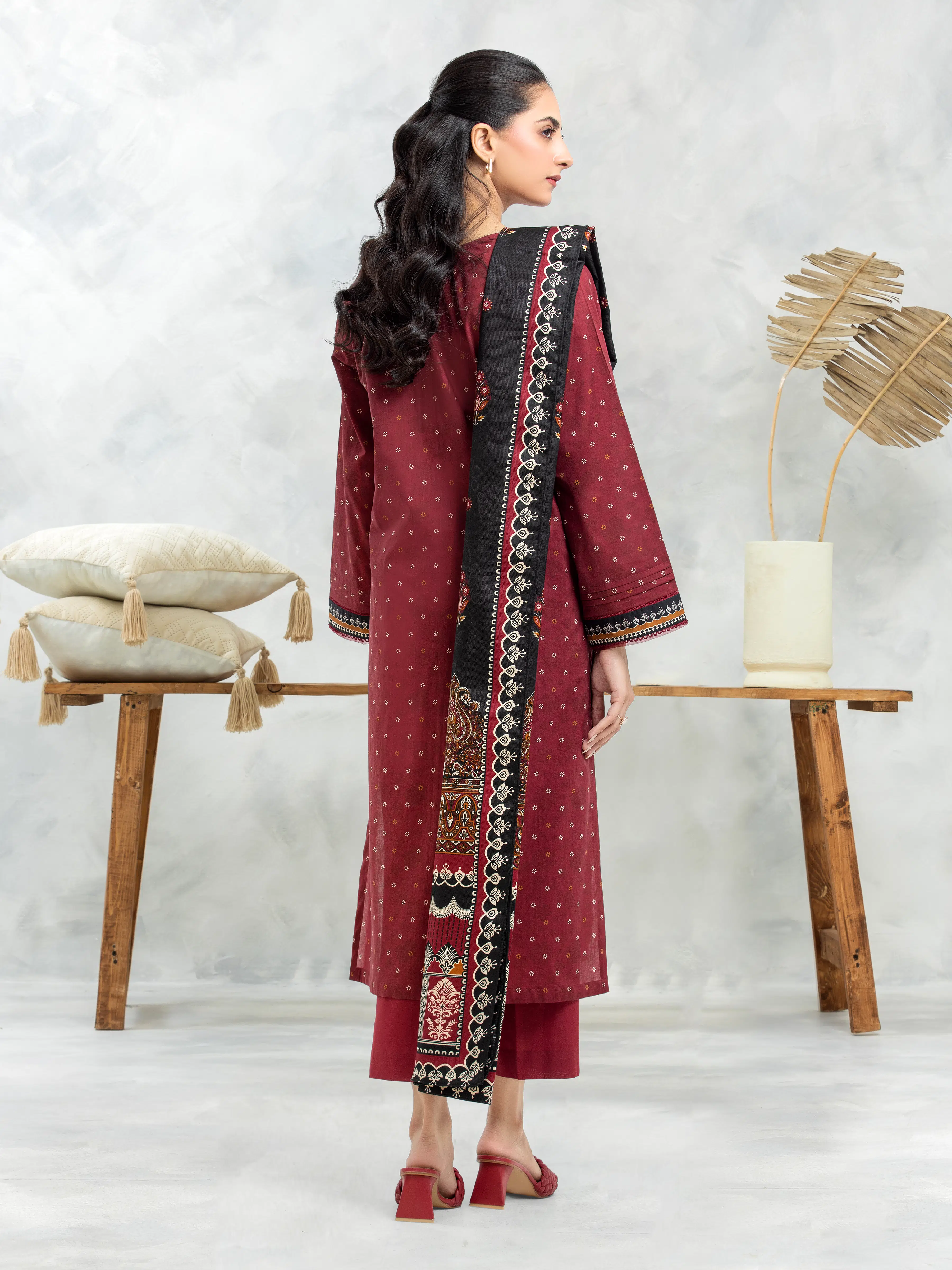Printed Khaddar Suit - EWU24M3-111 - Image 2