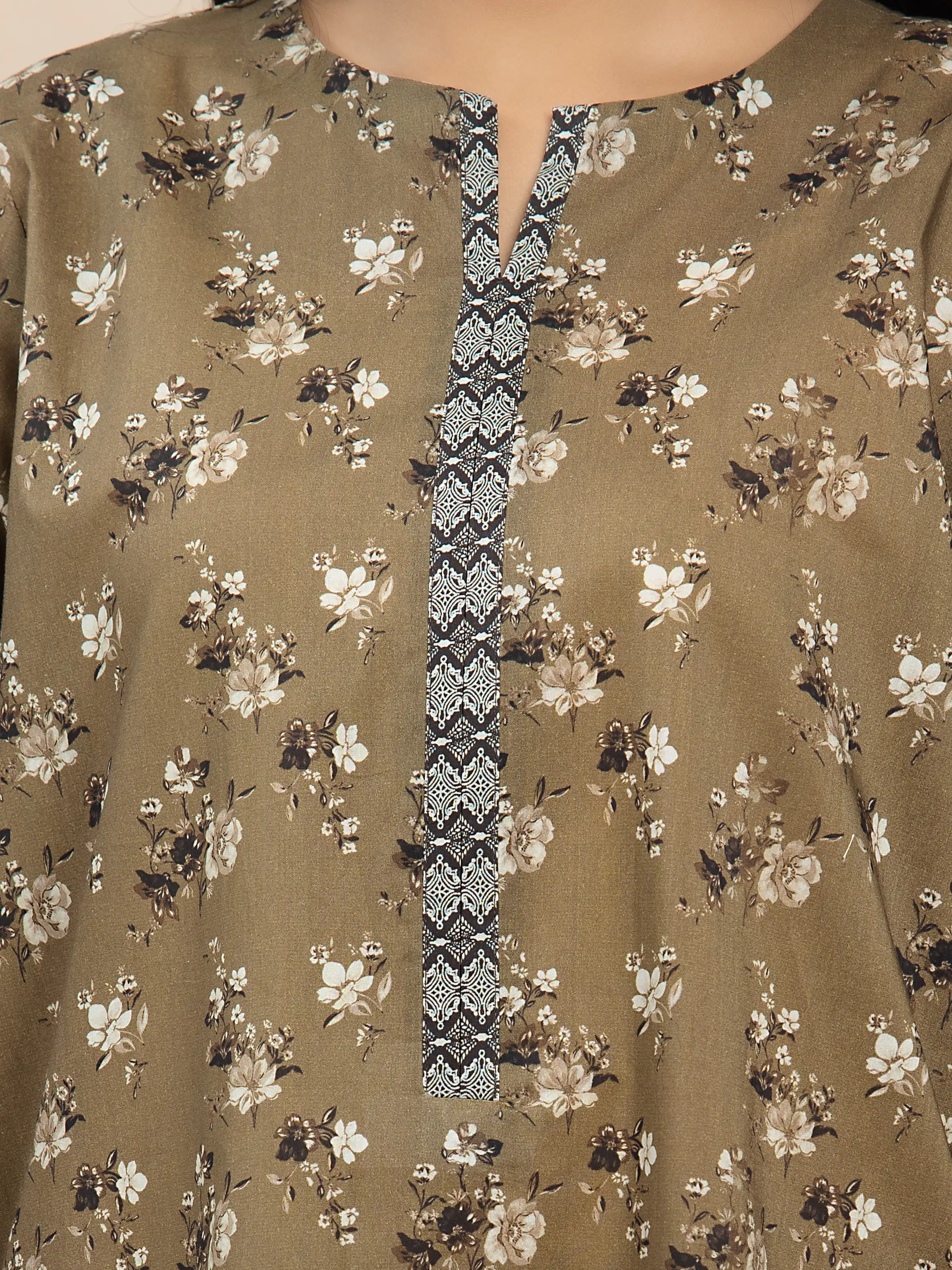 Printed Khaddar Shirt - EWU24A3-29832S - Image 2