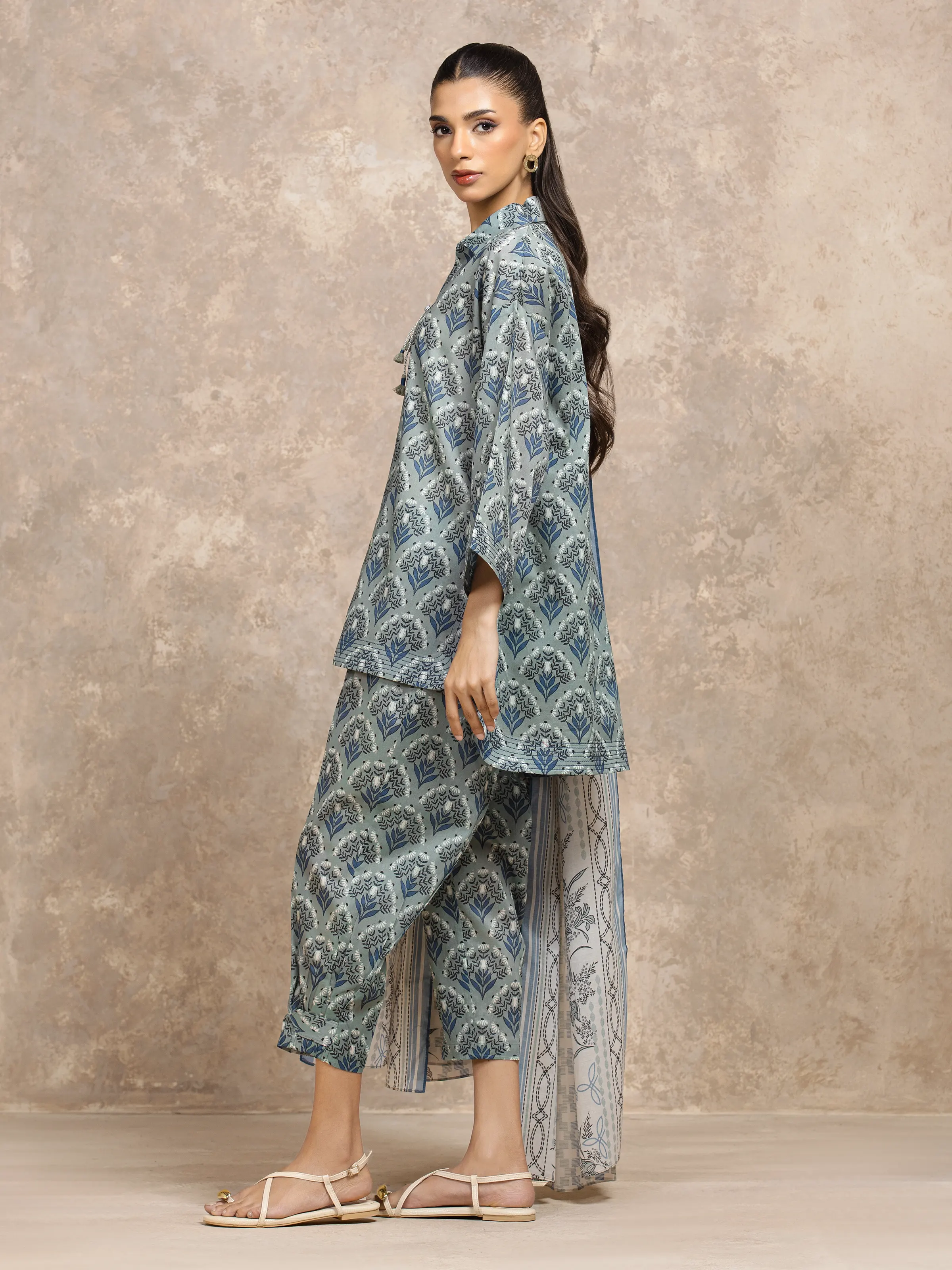 Printed Khaddar Suit - EWU5A3-36133-3P - Image 4