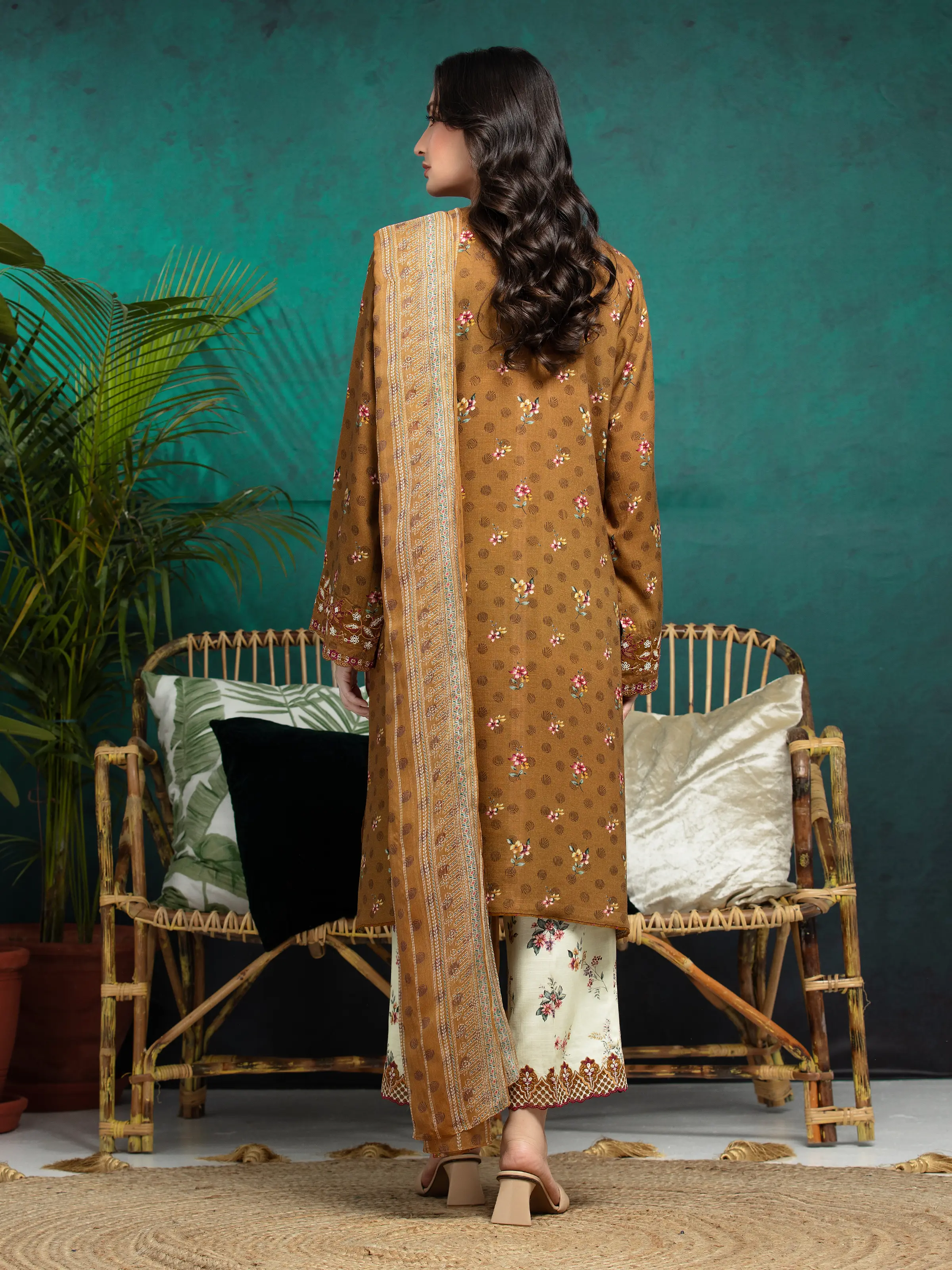 Embroidered Raw Silk Suit - EWU24V16-30374-3P - Image 4