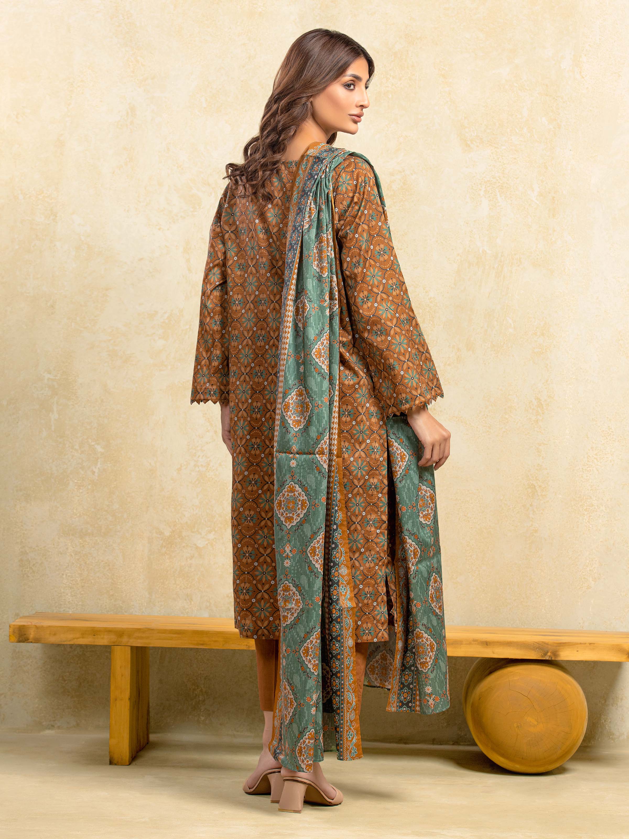 Printed Khaddar Suit - EWU5A3-35988-3P - Image 6