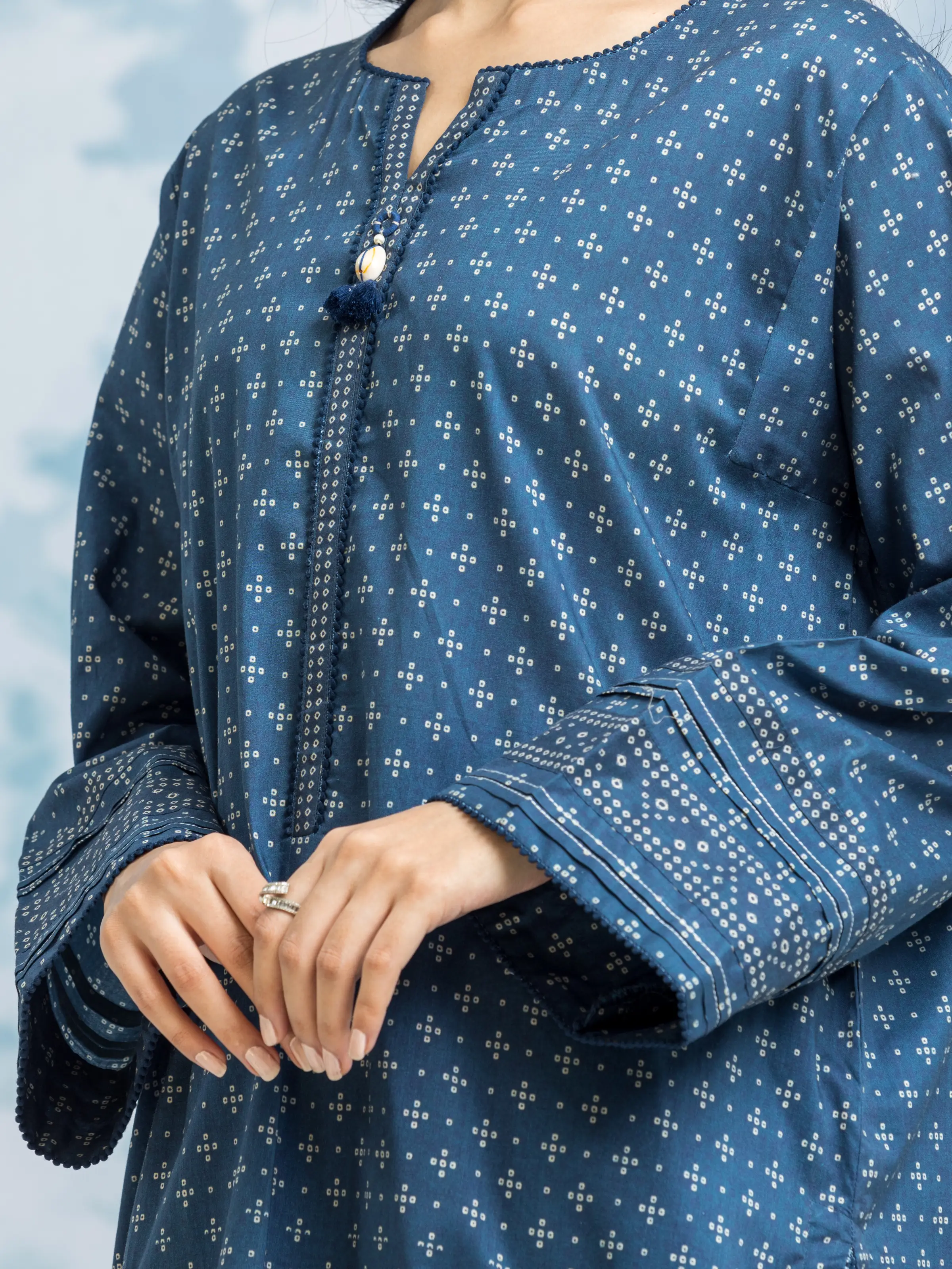 Printed Khaddar Shirt - EWU24A3-29324S - Image 2