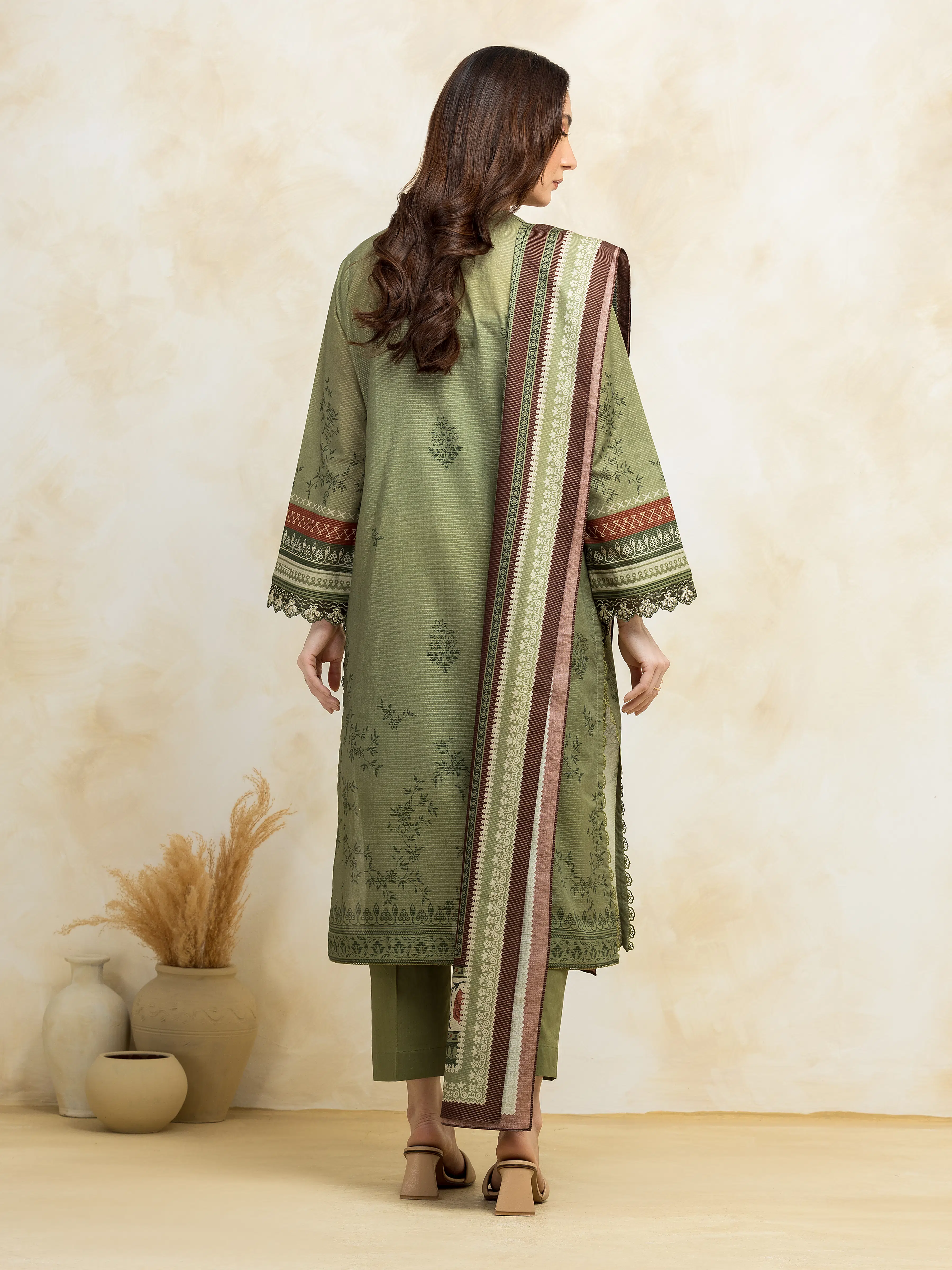 Embroidered Lawn Suit - EWU5V1-31190-3P - Image 2