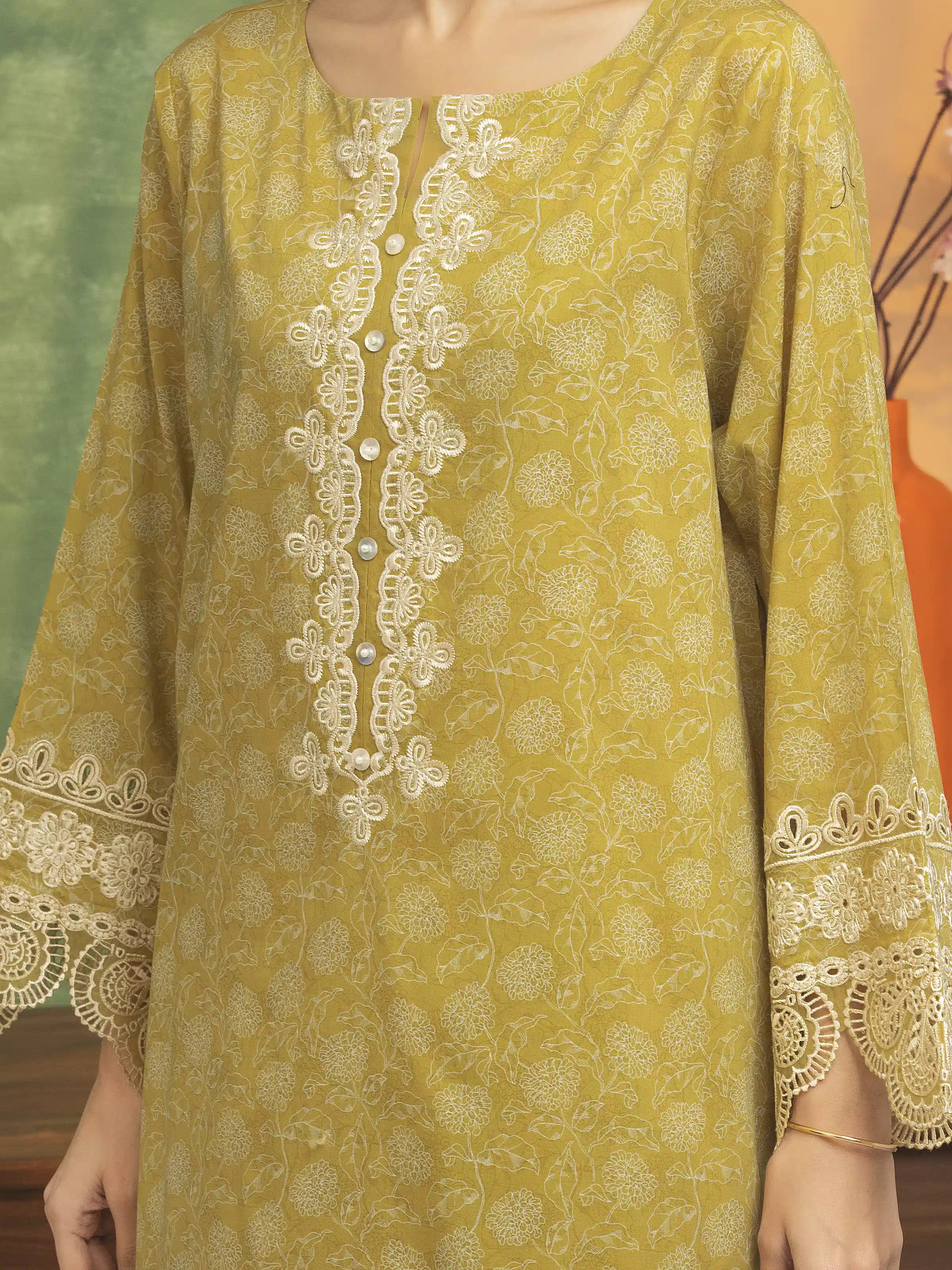 Embroidered Lawn Shirt Trouser - EWU5V1-31471ST - Image 4