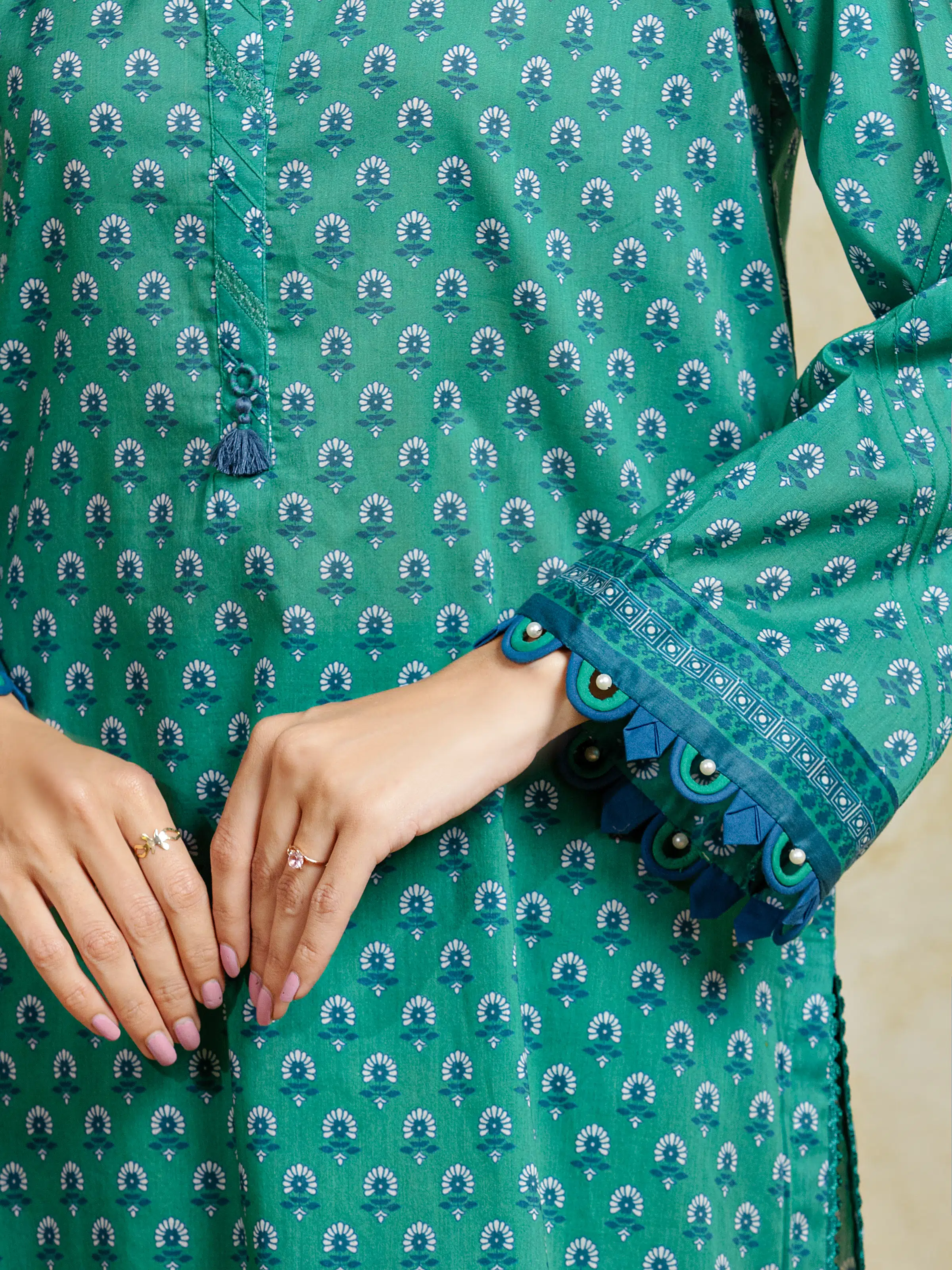 Printed Khaddar Shirt Dupatta - EWU5A3-35934SD - Image 4