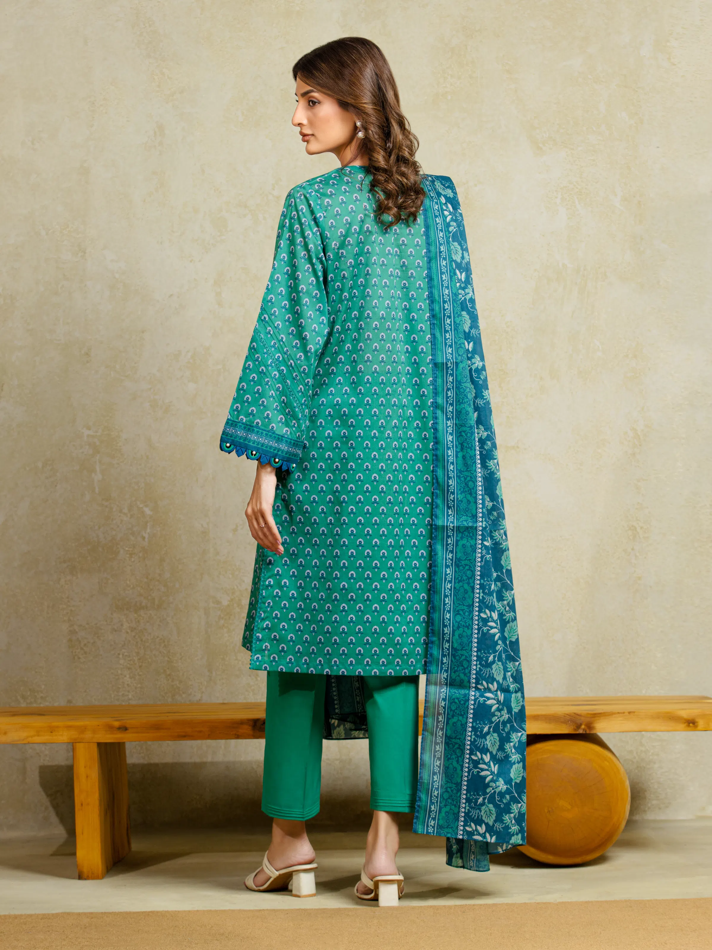 Printed Khaddar Shirt Dupatta - EWU5A3-35934SD - Image 6