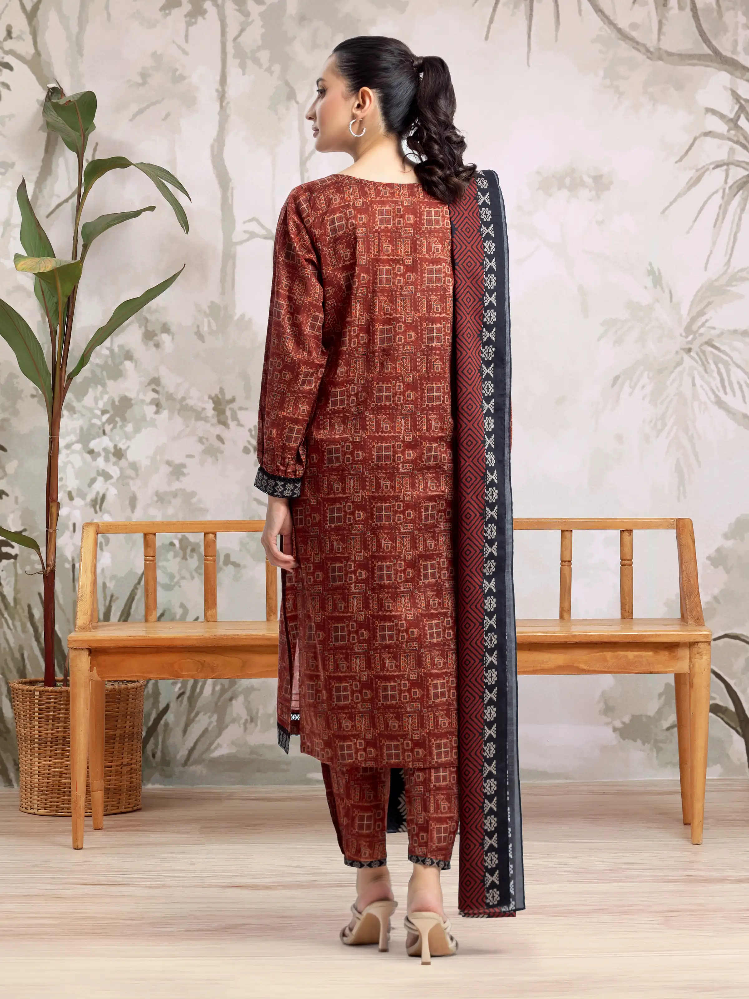 Printed Khaddar Shirt - EWU24A3-28494S - Image 3