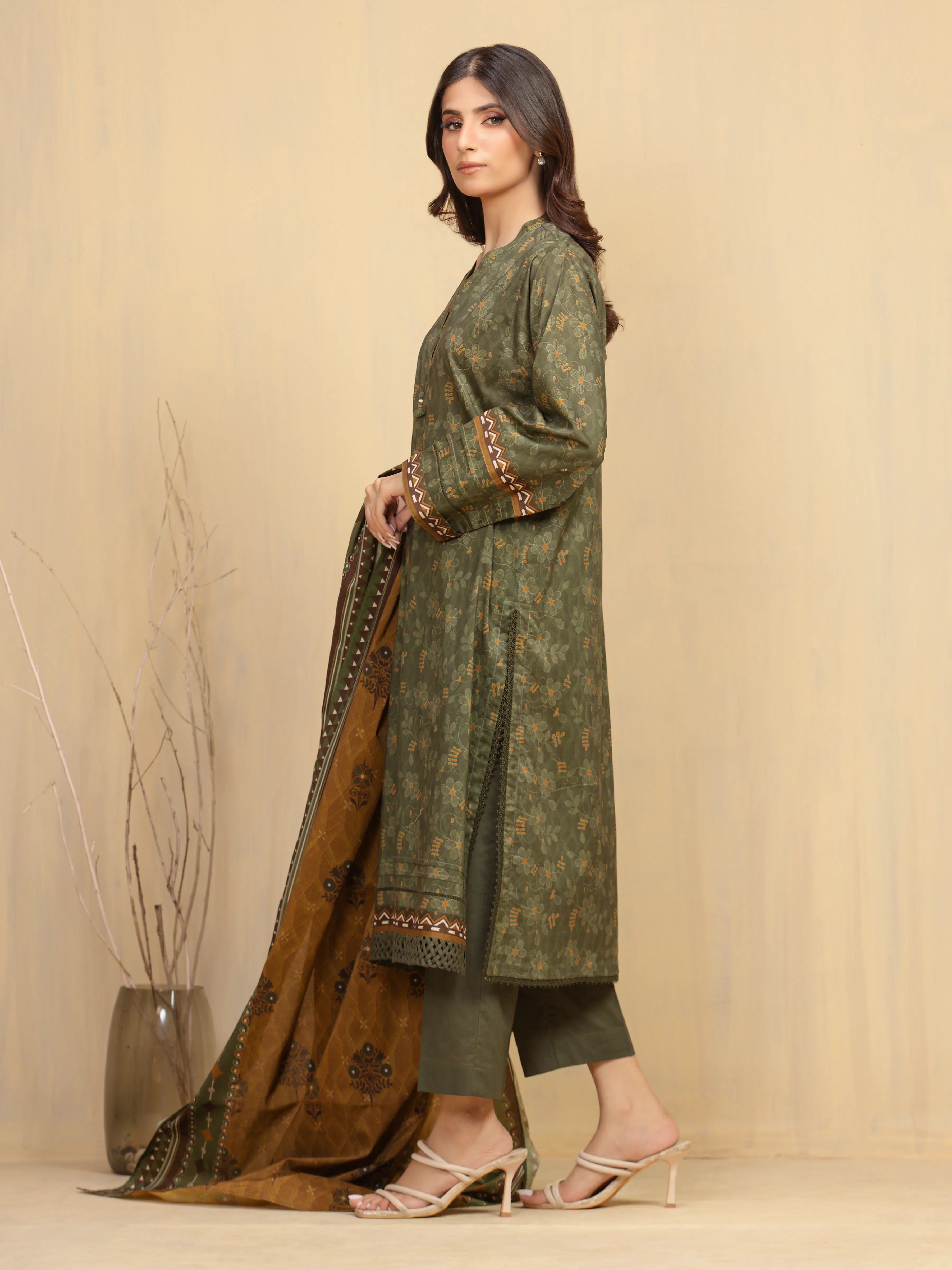 Printed Khaddar Suit - EWU5A3-36013-3P - Image 5