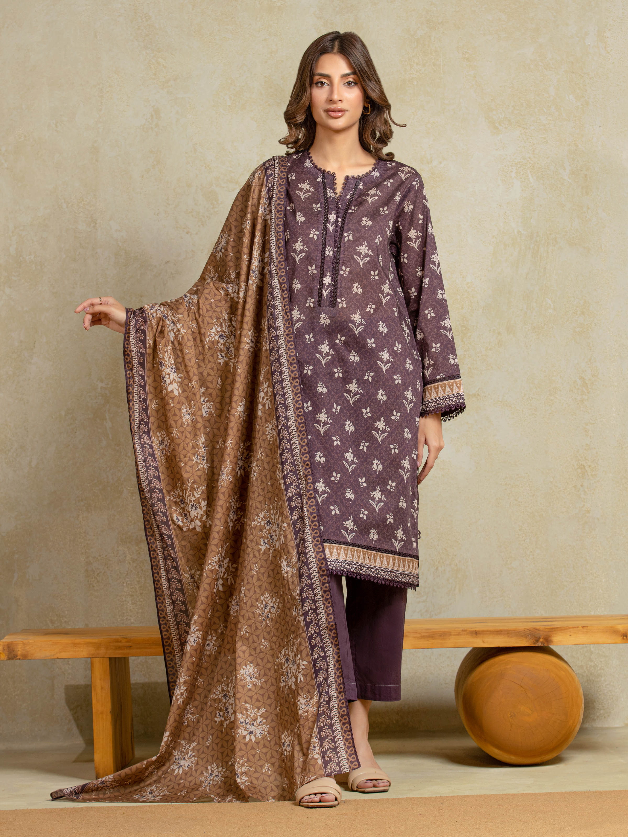 Printed Khaddar Suit - EWU5A3-35956-3P