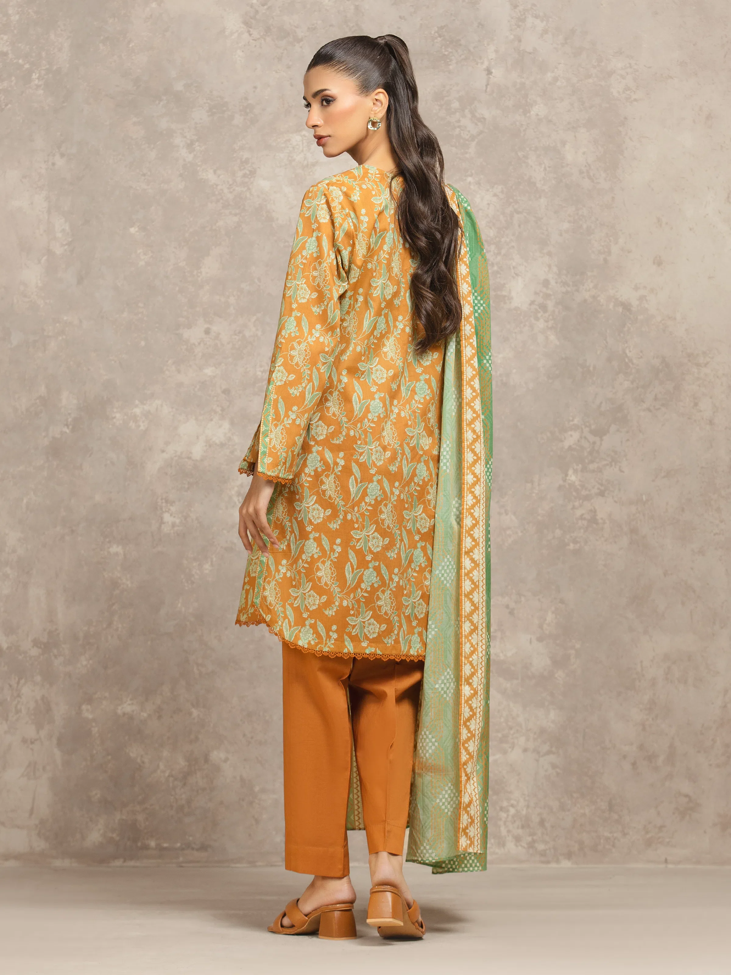 Printed Khaddar Shirt - EWU5A3-36050S - Image 5