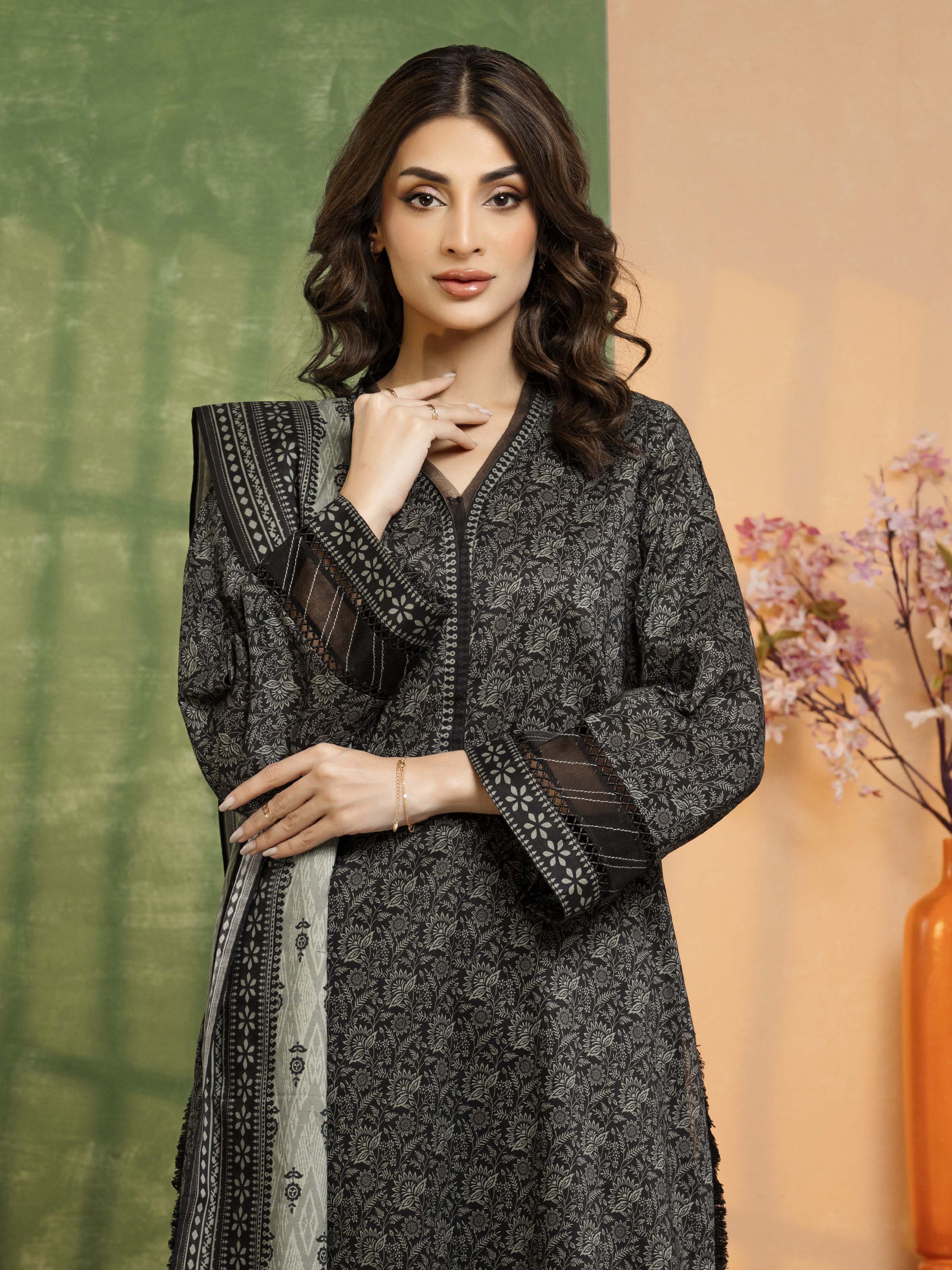 Printed Khaddar Suit - EWU5A3-36112-3P - Image 2