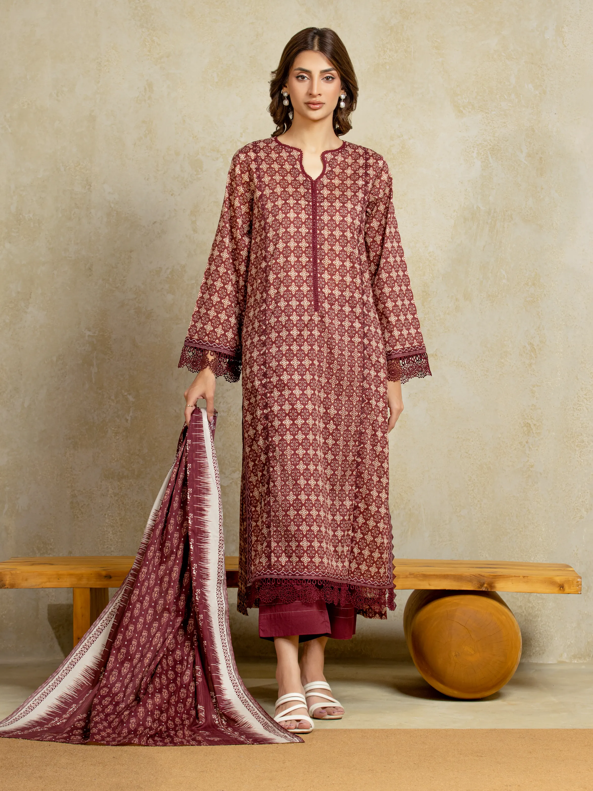 Printed Khaddar Suit - EWU5A3-35970-3P