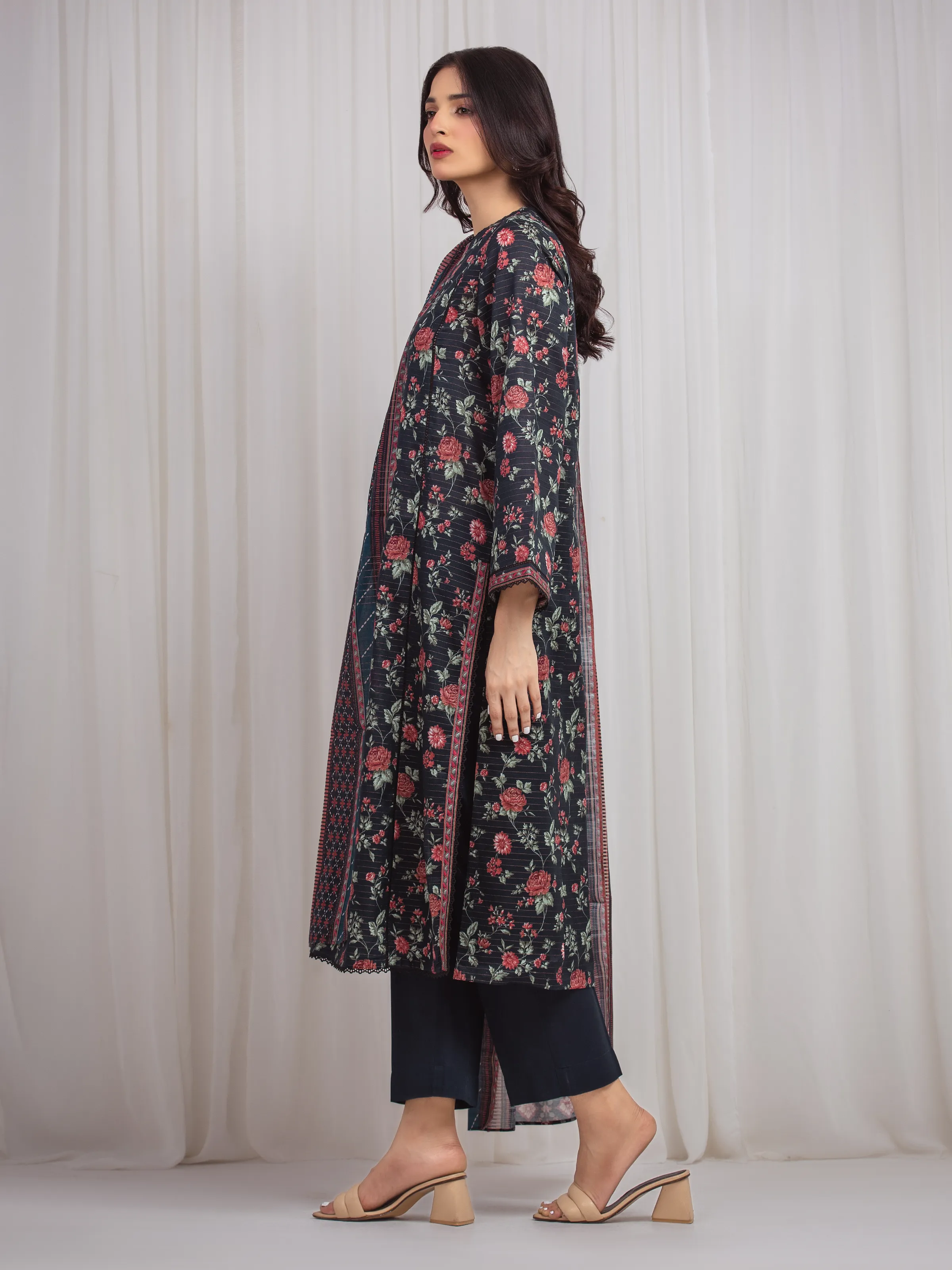 Printed Zari Lawn Suit - EWU6M6-011-3P - Image 5