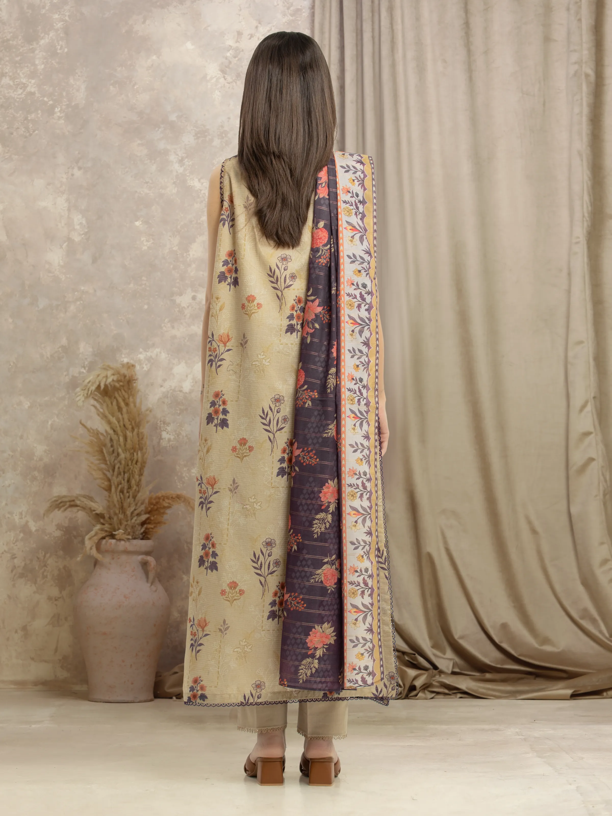 Printed Zari Lawn Suit - EWU6M6-054-3P - Image 4