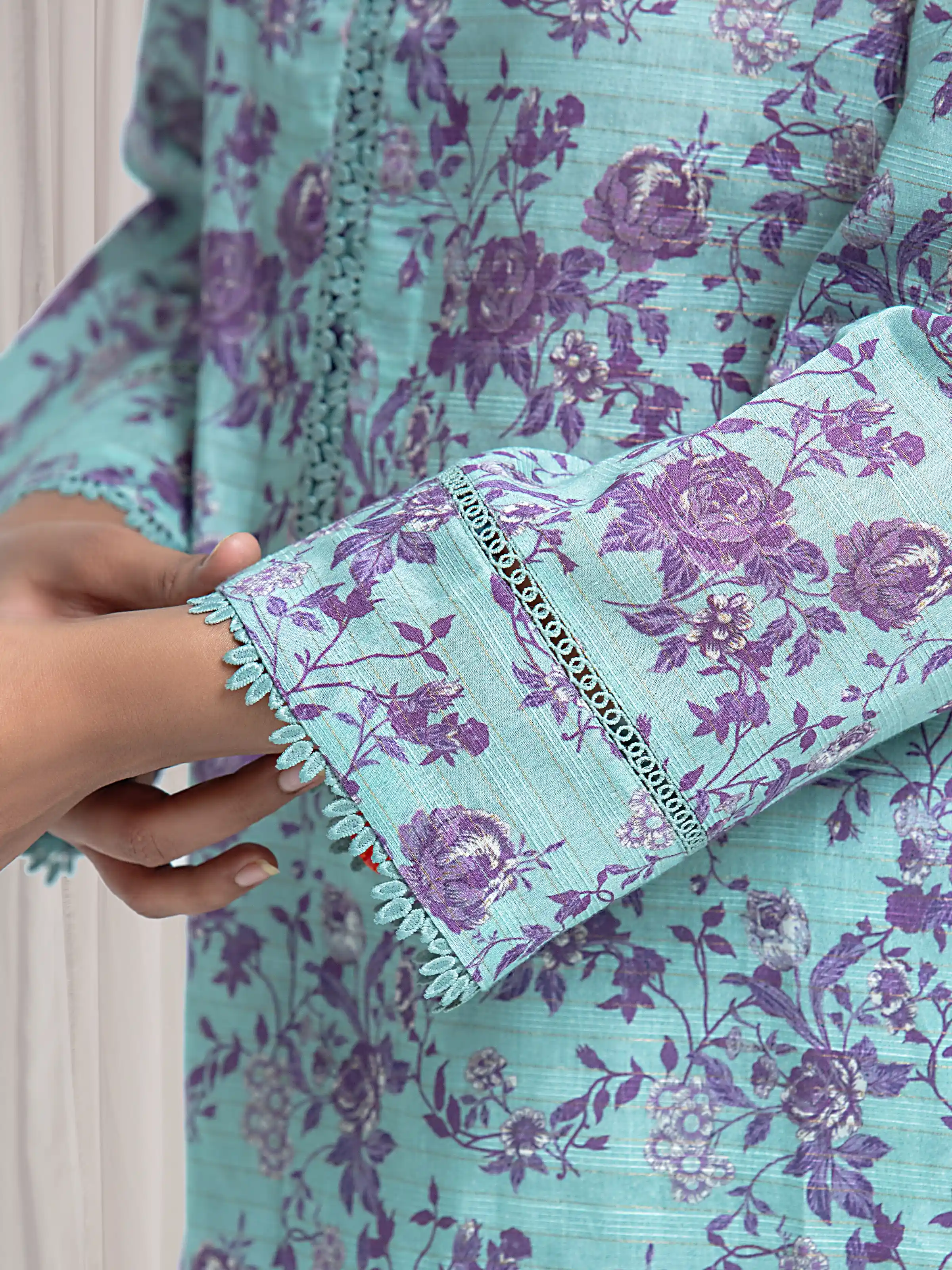 Printed Zari Lawn Suit - EWU6M6-064-3P - Image 3
