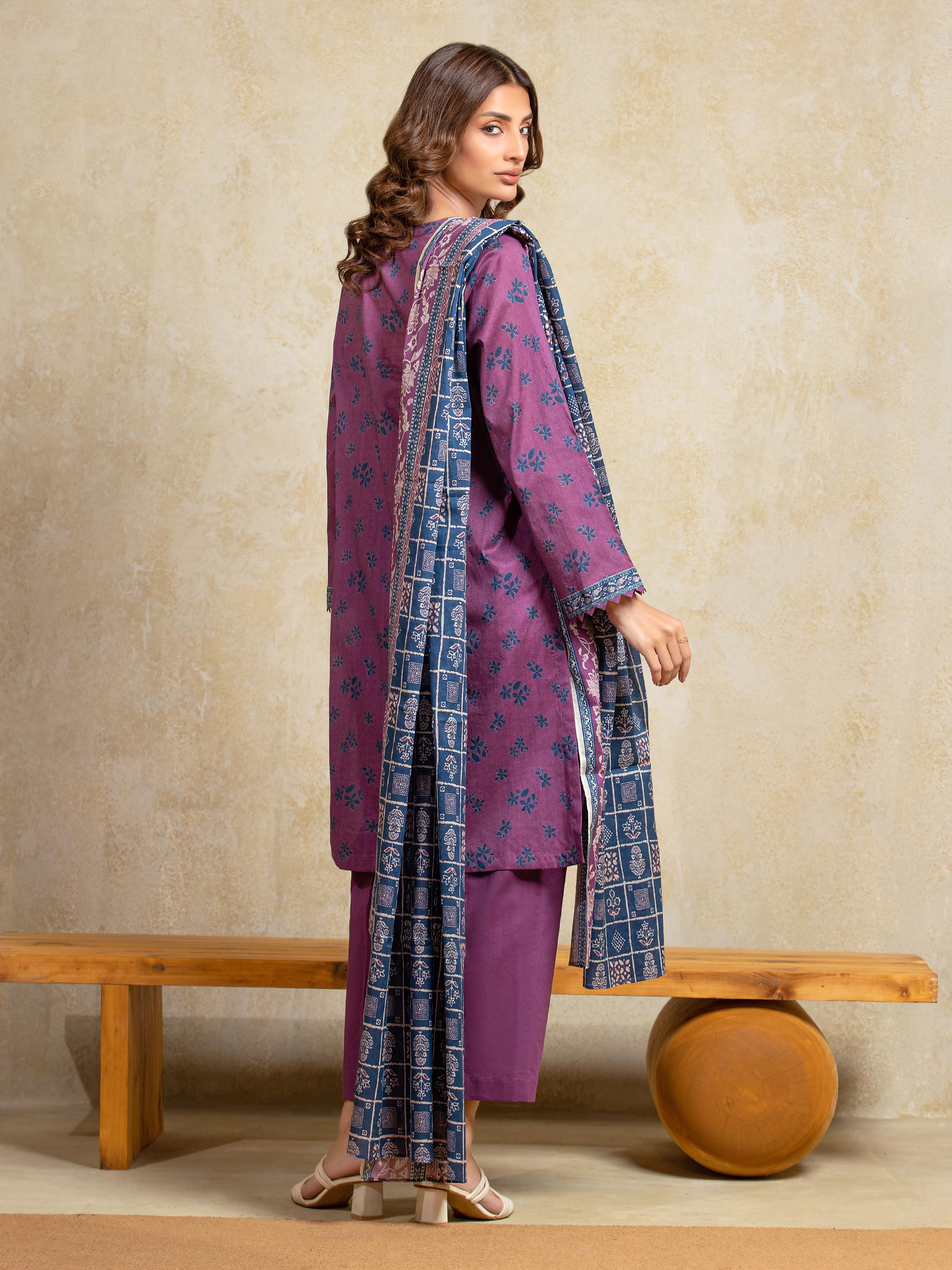 Printed Khaddar Suit - EWU5A3-35921-3P - Image 6
