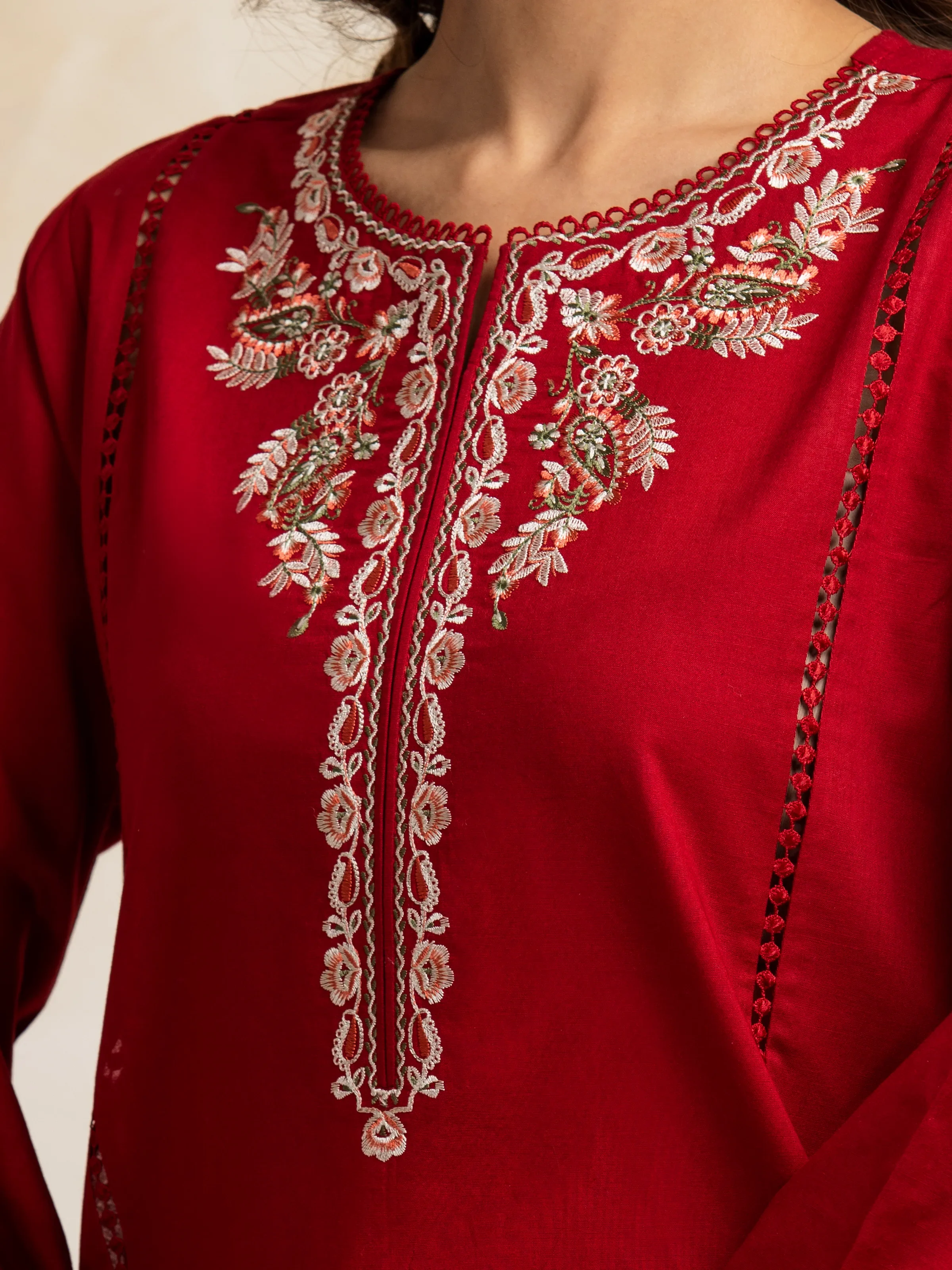 Embroidered Cambric Suit - EWU5V2-31030-3P - Image 3