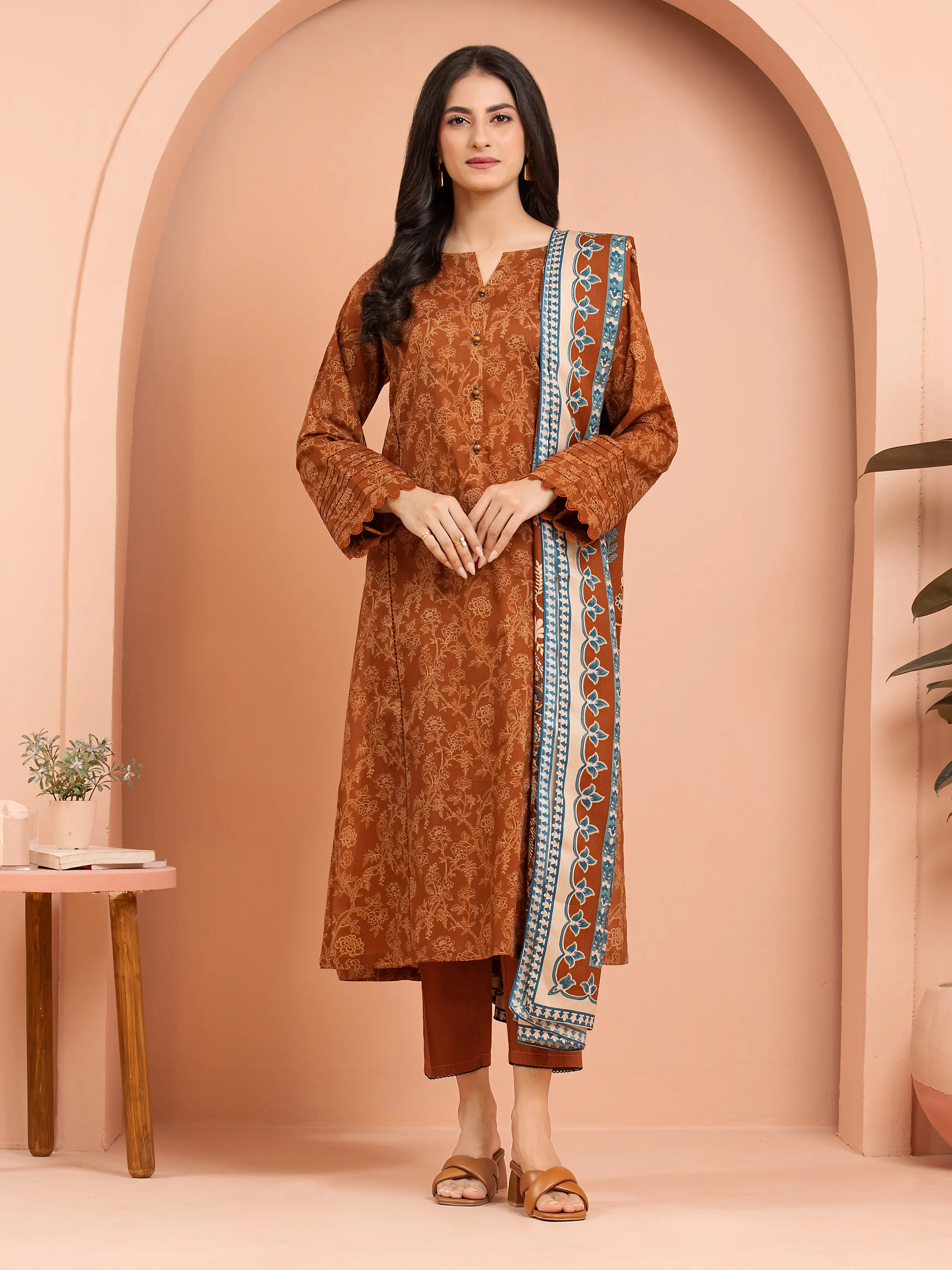 Printed Khaddar Suit - EWU24M3-101-3P