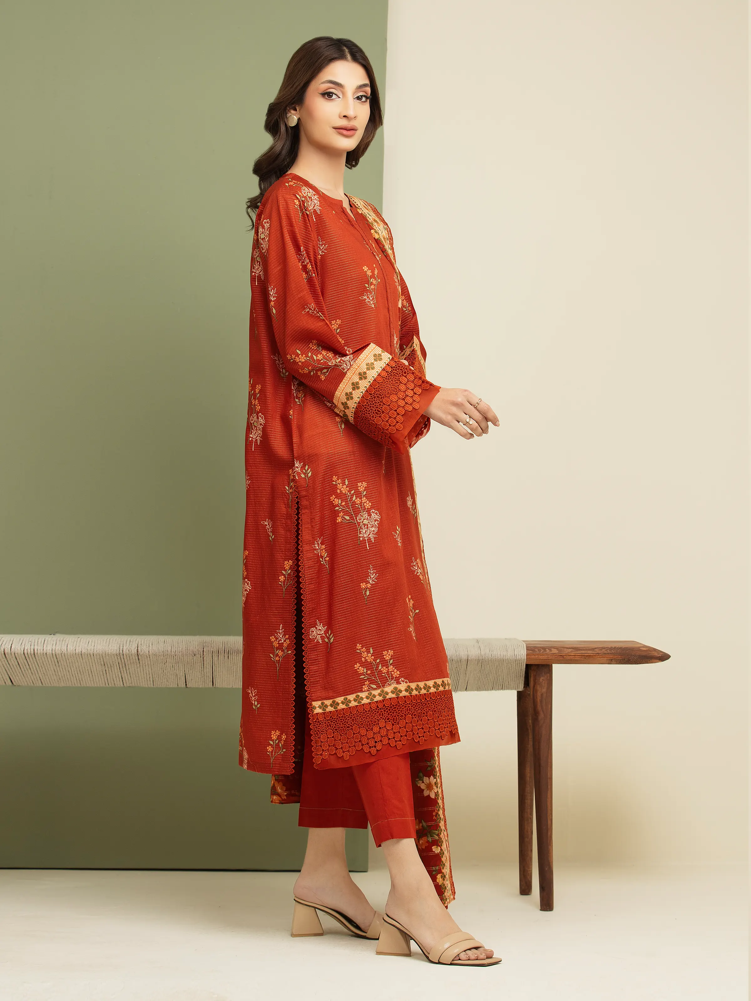 Printed Zari Lawn Suit - EWU5M6-008-3P - Image 3