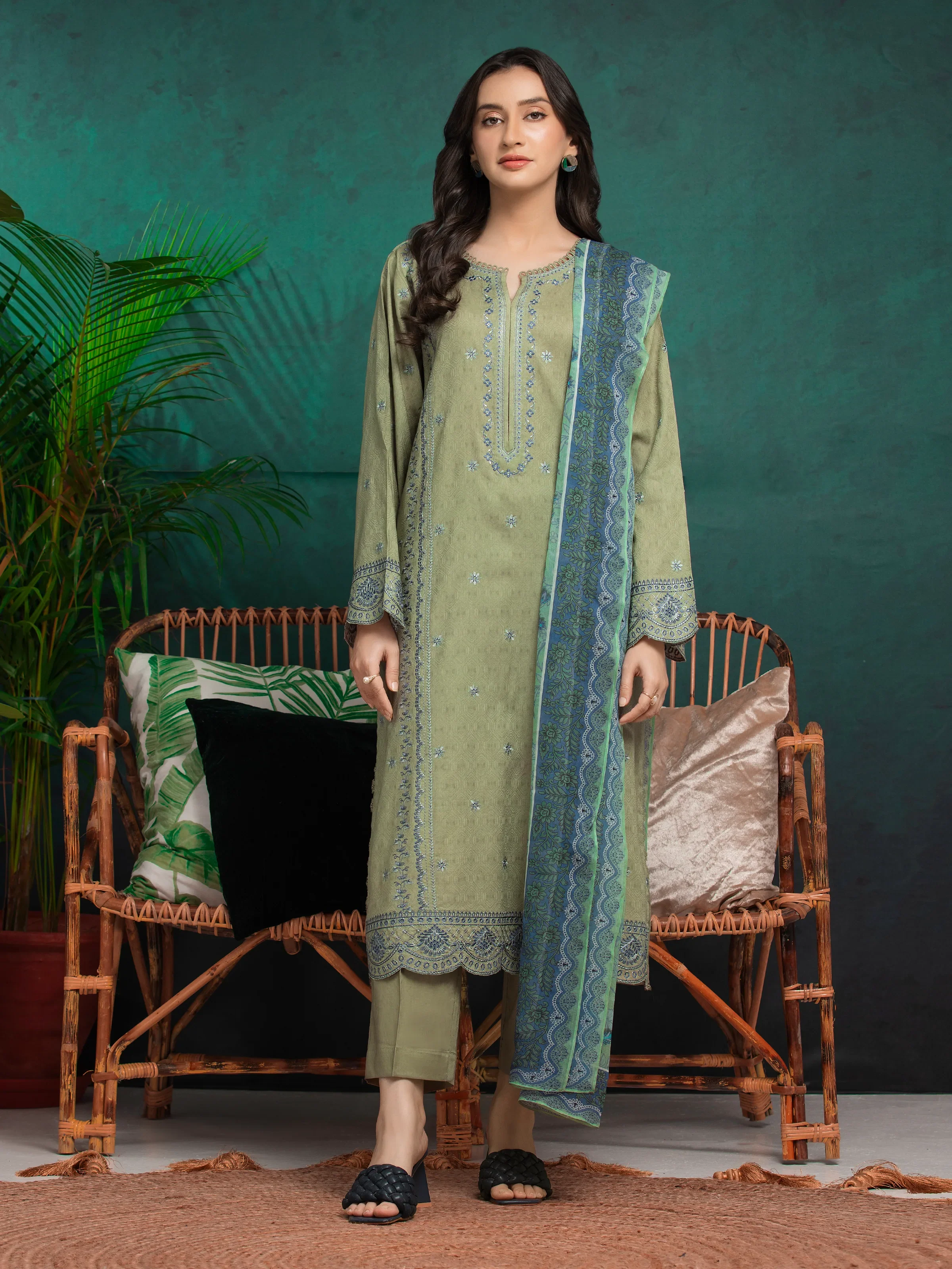 Embroidered Dobby Suit - EWU5V7-30266-3P