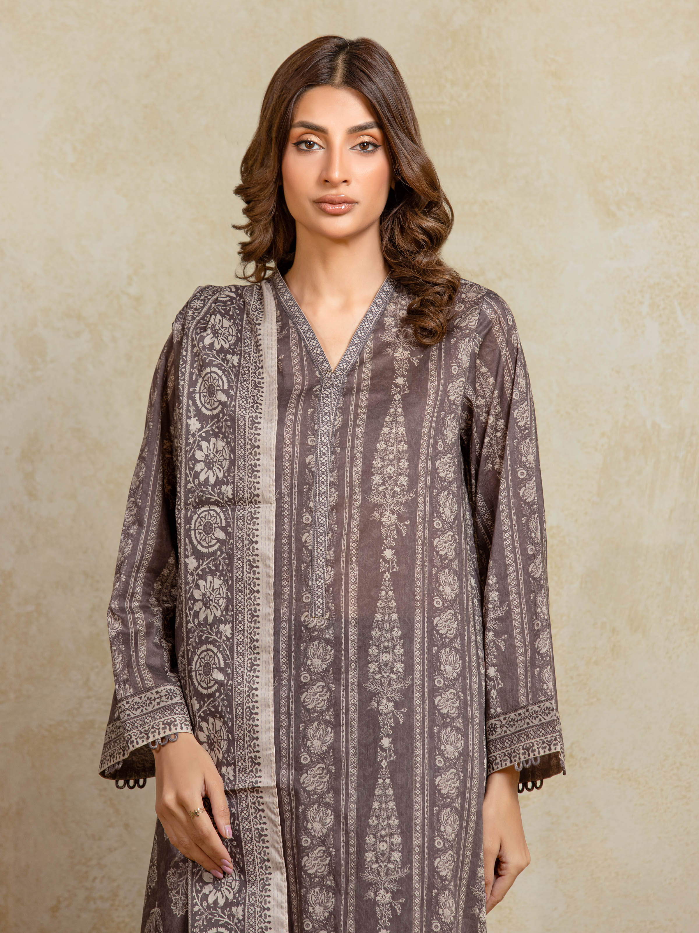 Printed Khaddar Suit - EWU5A3-35961-3P - Image 2