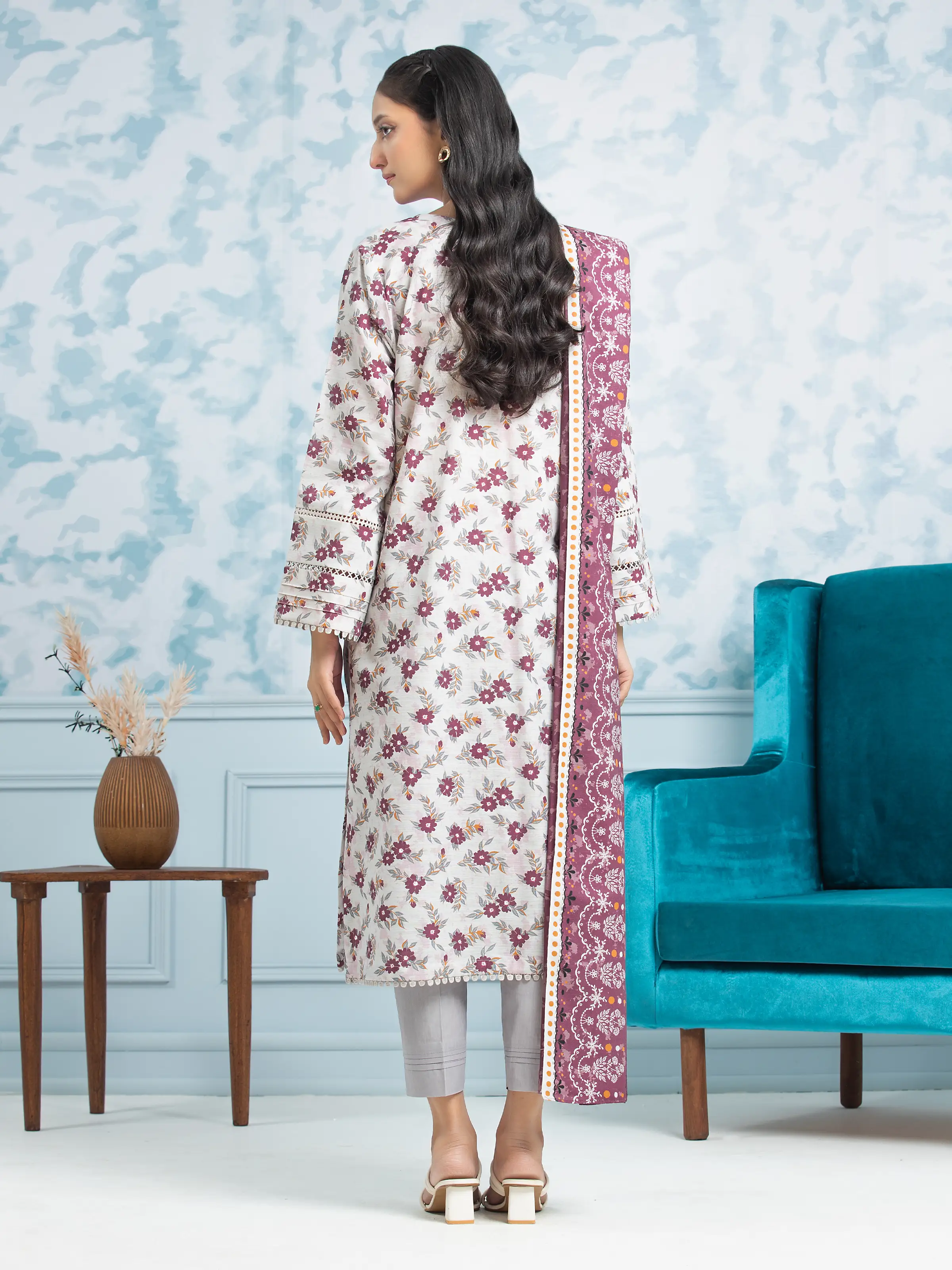 Printed Khaddar Suit - EWU24A3-29316-3P - Image 2