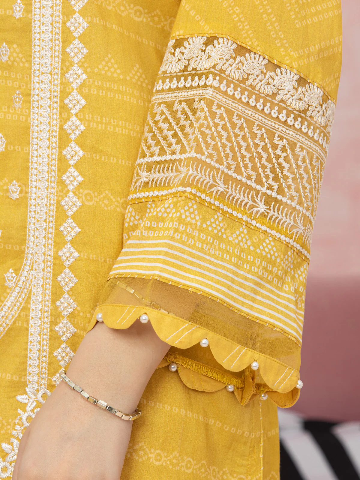 Embroidered Lawn Shirt - EWU22V1-26548S - Image 3