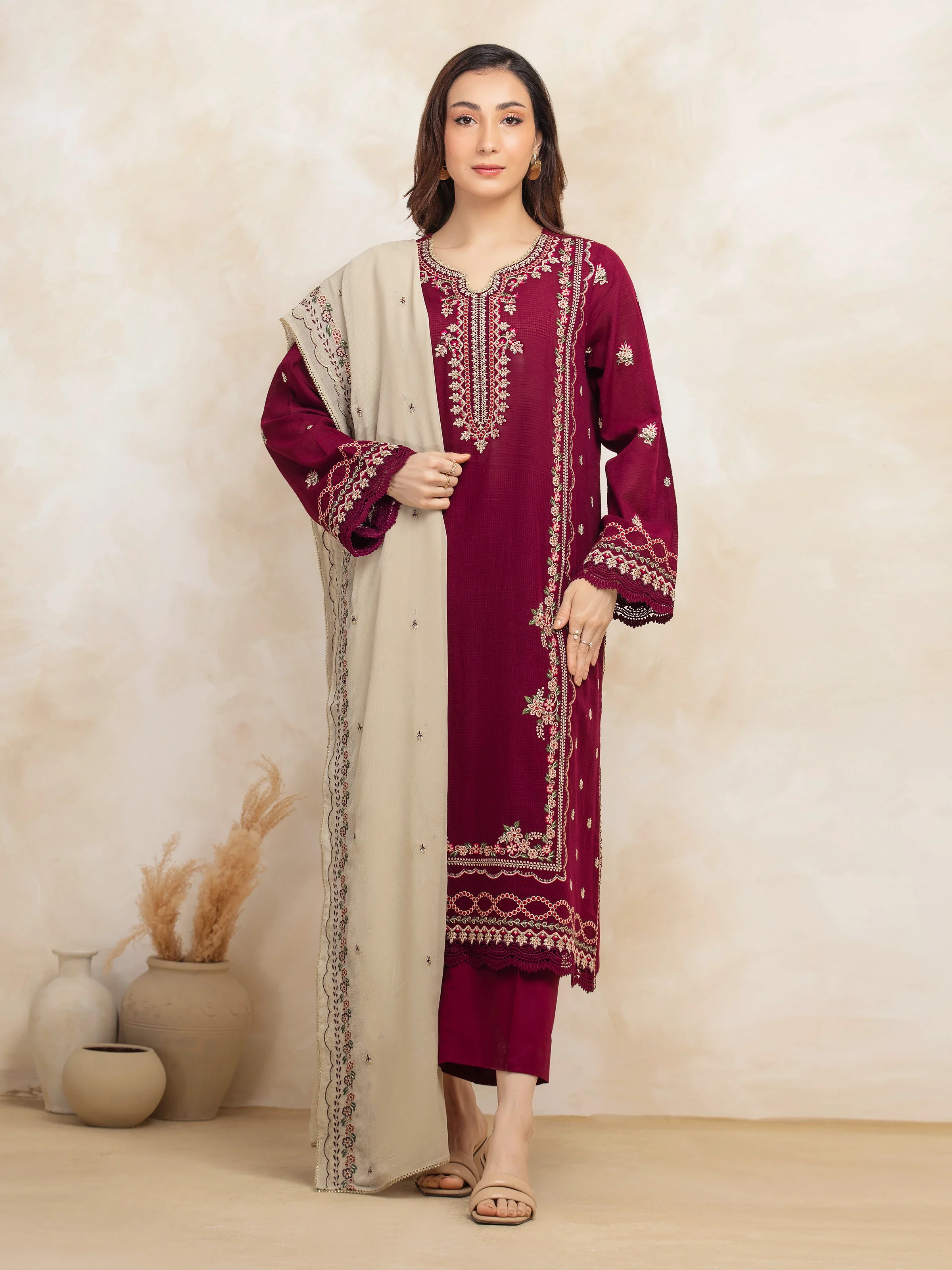 Embroidered Lawn Suit - EWU5V1-31235-3P