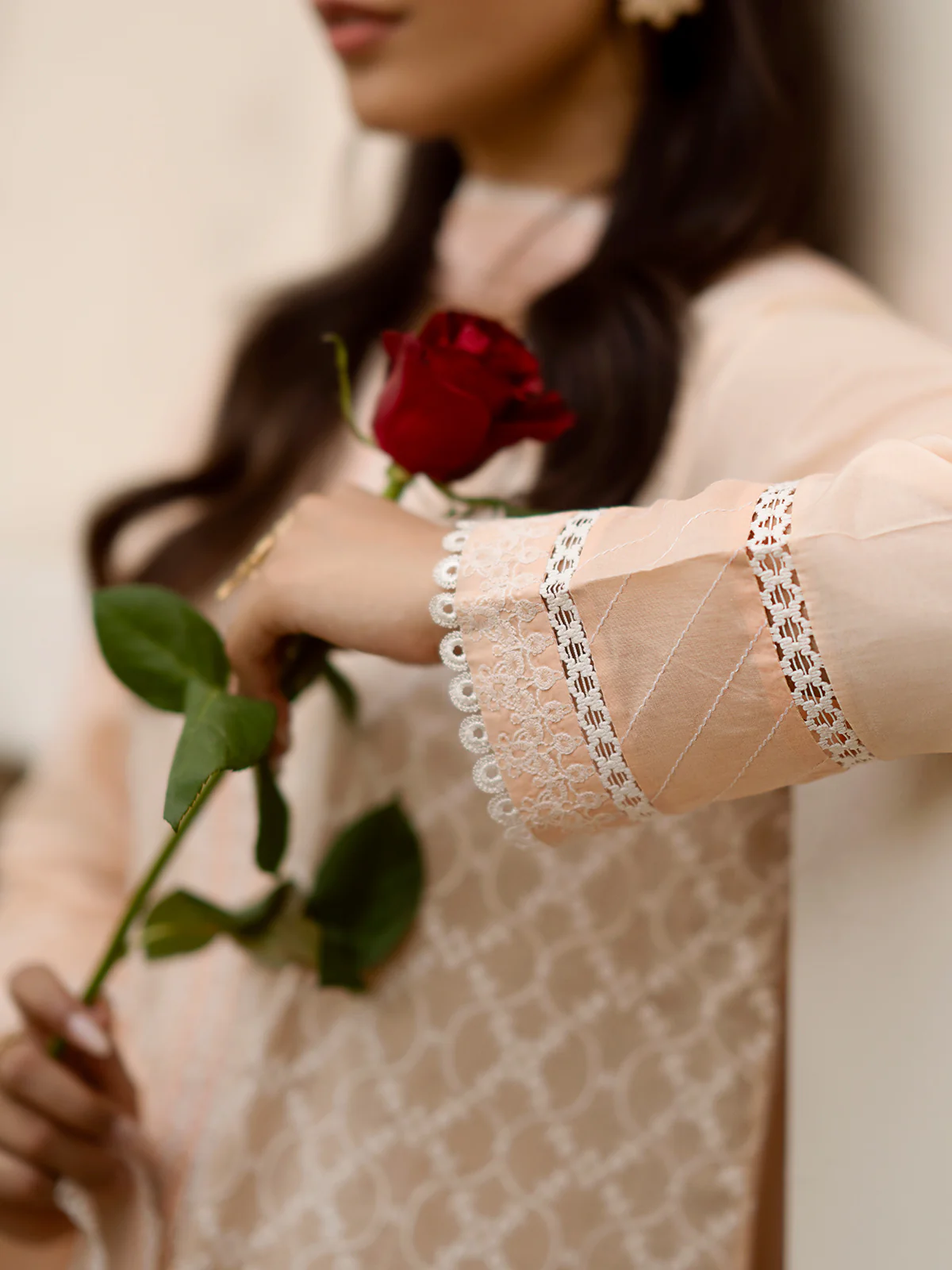 Embroidered Cambric Suit - EWU24V2-28618-3P - Image 3